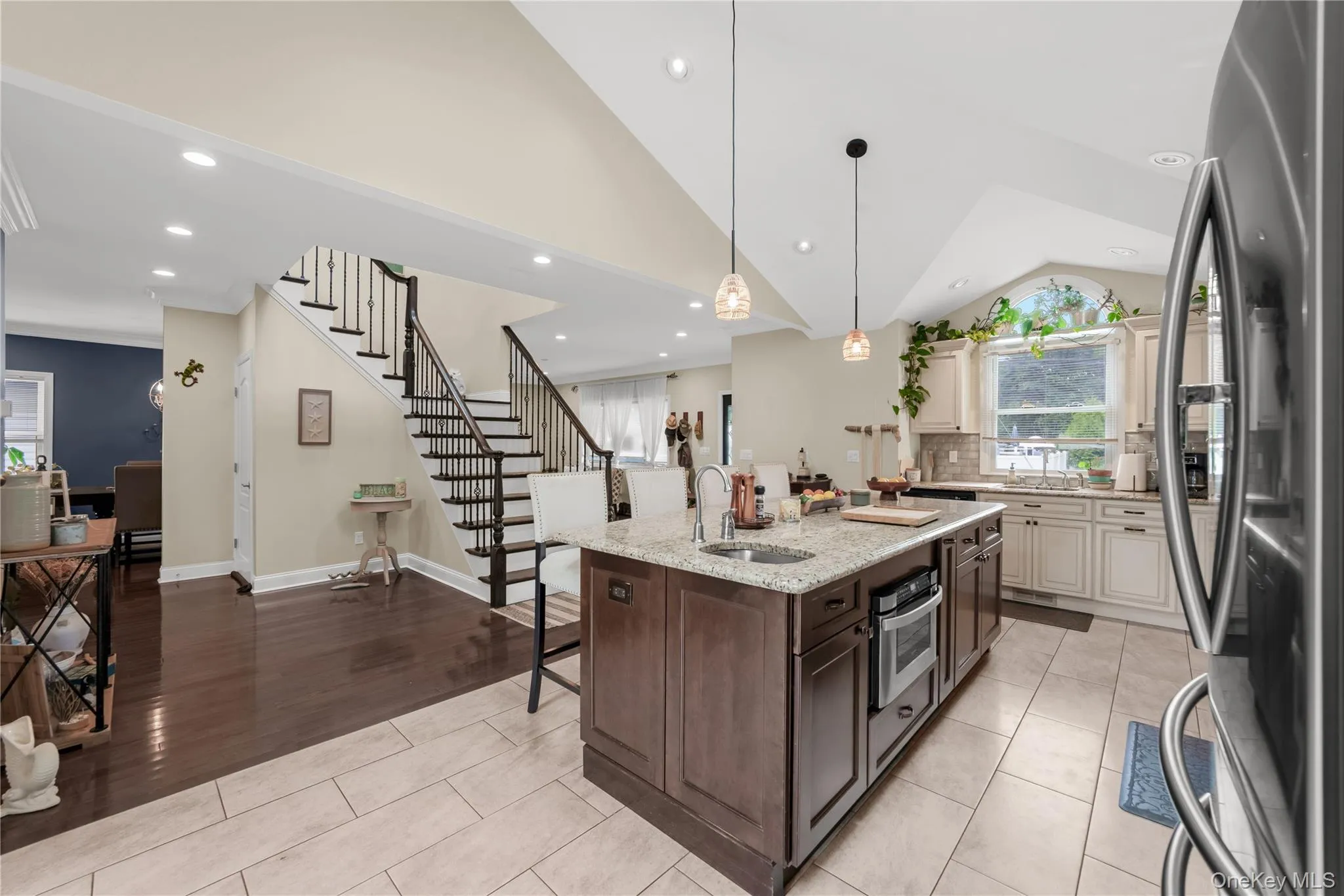 206 7th Street, Babylon, NY, 3 Bedrooms Bedrooms, 10 Rooms Rooms,3 BathroomsBathrooms,Residential,For Rent,7th,0,1019441 206 7th Street, Babylon, NY, 3 Bedrooms Bedrooms, 10 Rooms Rooms,3 BathroomsBathrooms,Residential,For Rent,7th,0,1019441