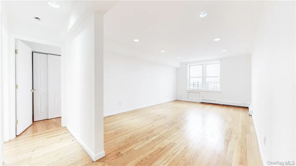 84-70 129 Street, New York, NY, 2 Bedrooms Bedrooms, 5 Rooms Rooms,1 BathroomBathrooms,Residential Lease,For Rent,129,0,1019443 84-70 129 Street, New York, NY, 2 Bedrooms Bedrooms, 5 Rooms Rooms,1 BathroomBathrooms,Residential Lease,For Rent,129,0,1019443