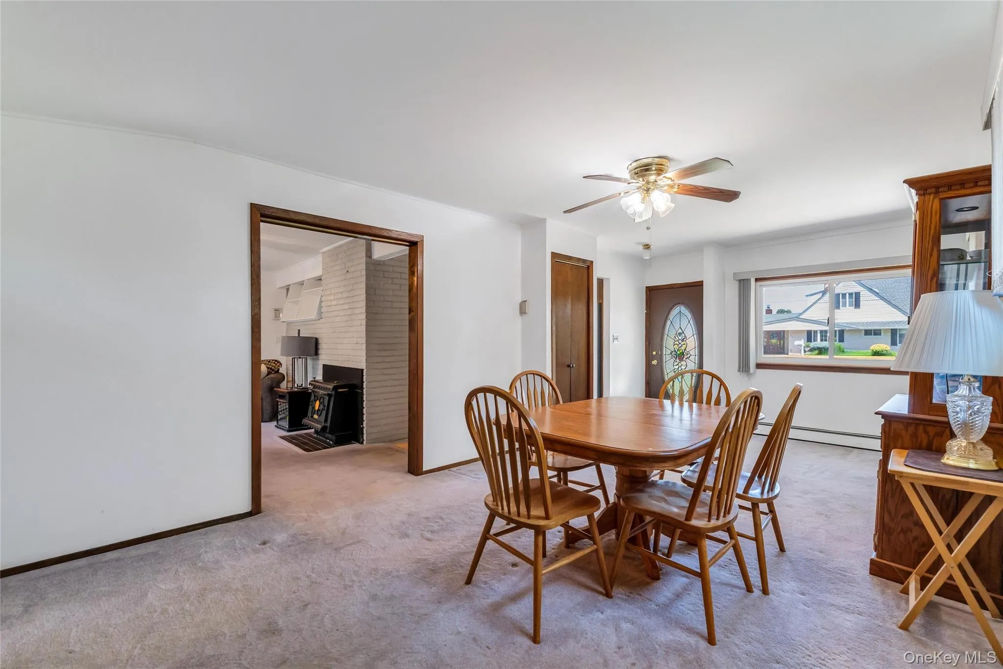 26 Berry Lane, Oyster Bay, NY, 4 Bedrooms Bedrooms, 9 Rooms Rooms,2 BathroomsBathrooms,Residential,For Rent,Berry,0,1019444 26 Berry Lane, Oyster Bay, NY, 4 Bedrooms Bedrooms, 9 Rooms Rooms,2 BathroomsBathrooms,Residential,For Rent,Berry,0,1019444