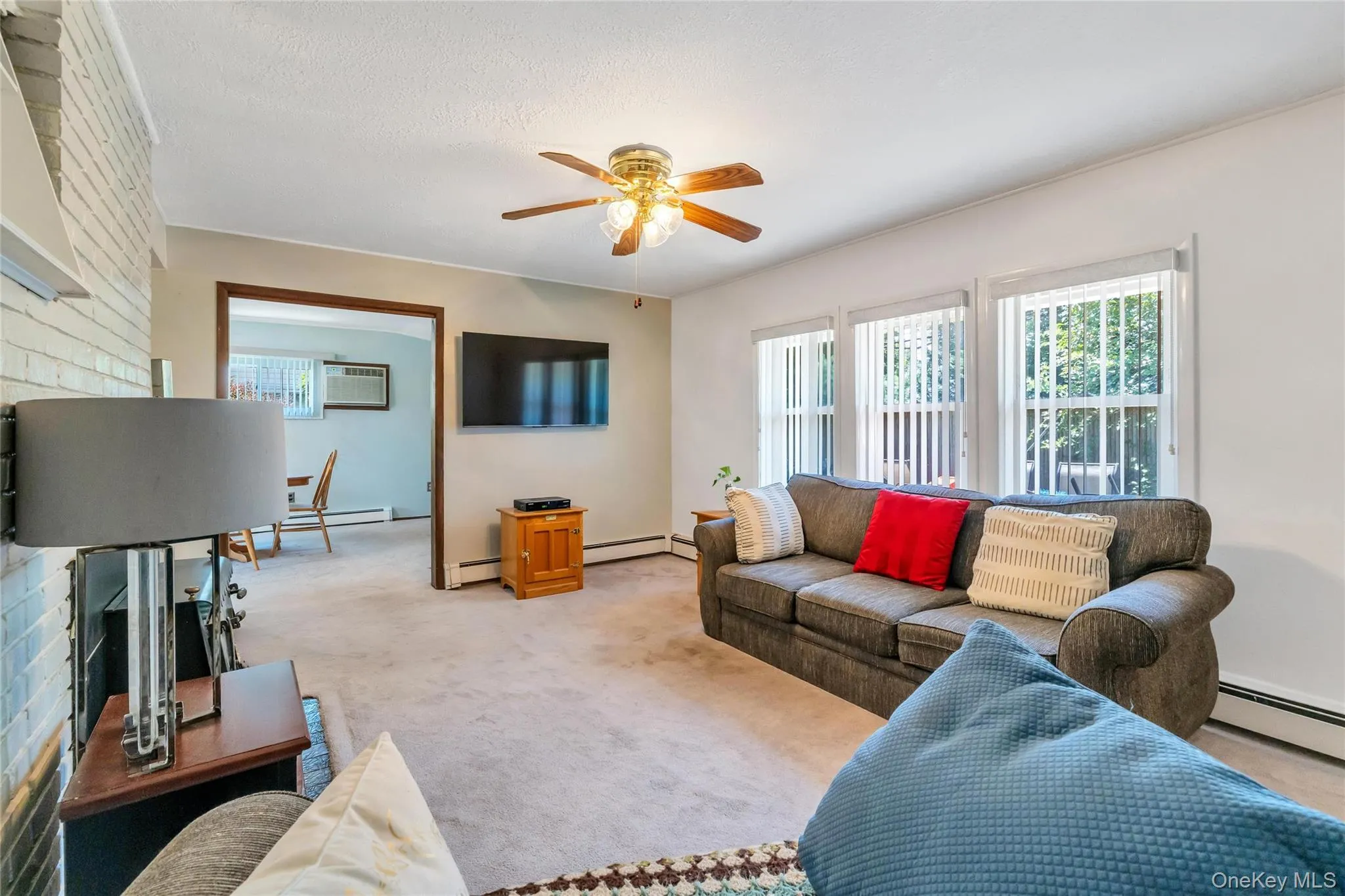 26 Berry Lane, Oyster Bay, NY, 4 Bedrooms Bedrooms, 9 Rooms Rooms,2 BathroomsBathrooms,Residential,For Rent,Berry,0,1019444 26 Berry Lane, Oyster Bay, NY, 4 Bedrooms Bedrooms, 9 Rooms Rooms,2 BathroomsBathrooms,Residential,For Rent,Berry,0,1019444