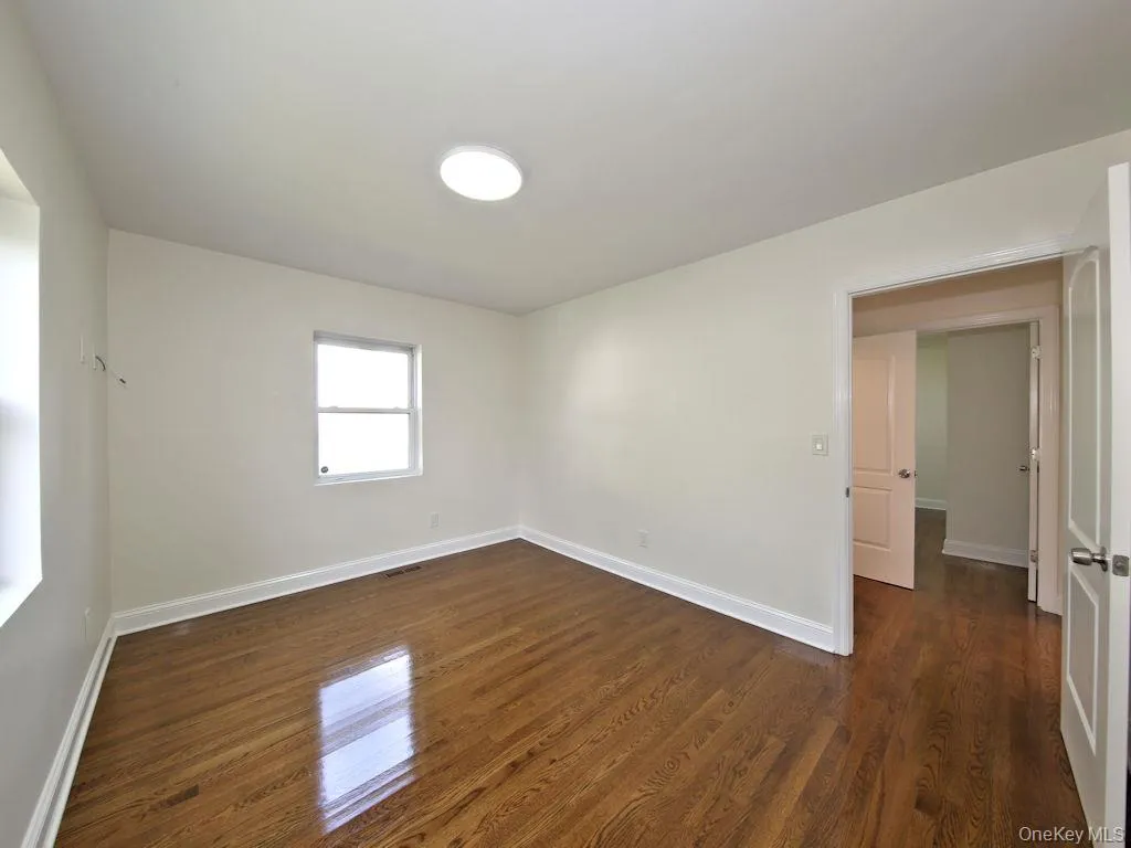 139 Waverly Avenue, Mamaroneck, NY, 3 Bedrooms Bedrooms, 5 Rooms Rooms,1 BathroomBathrooms,Residential Lease,For Rent,Waverly,0,1019446 139 Waverly Avenue, Mamaroneck, NY, 3 Bedrooms Bedrooms, 5 Rooms Rooms,1 BathroomBathrooms,Residential Lease,For Rent,Waverly,0,1019446