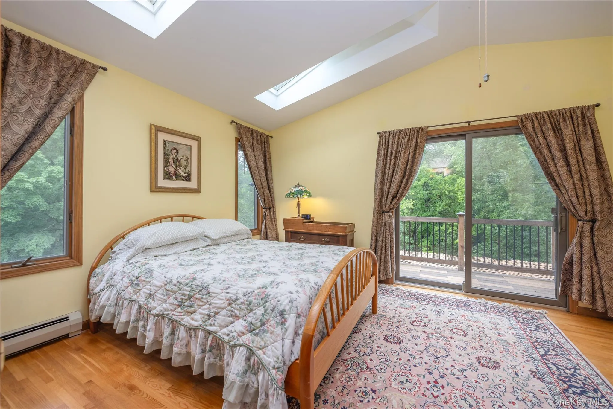 268 Central Avenue, Orangetown, NY, 3 Bedrooms Bedrooms, 9 Rooms Rooms,2 BathroomsBathrooms,Residential,For Rent,Central,0,1019448 268 Central Avenue, Orangetown, NY, 3 Bedrooms Bedrooms, 9 Rooms Rooms,2 BathroomsBathrooms,Residential,For Rent,Central,0,1019448