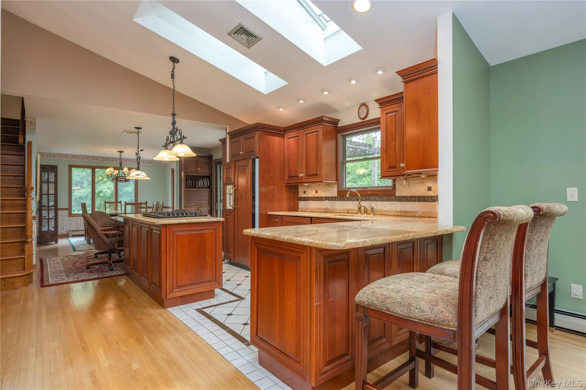 268 Central Avenue, Orangetown, NY, 3 Bedrooms Bedrooms, 9 Rooms Rooms,2 BathroomsBathrooms,Residential,For Rent,Central,0,1019448 268 Central Avenue, Orangetown, NY, 3 Bedrooms Bedrooms, 9 Rooms Rooms,2 BathroomsBathrooms,Residential,For Rent,Central,0,1019448