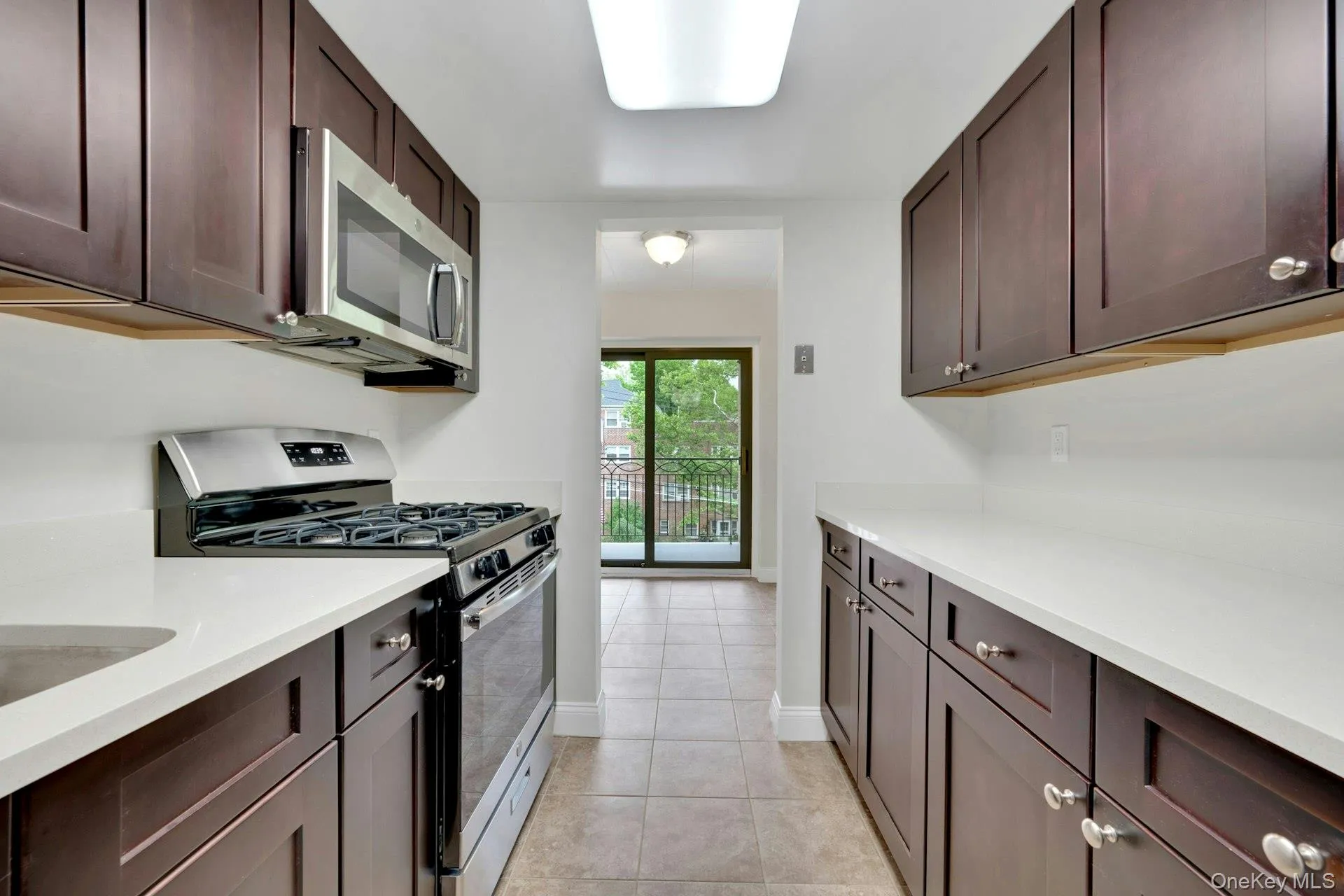 505 White Plains Road, Eastchester, NY, 1 Bedroom Bedrooms, 3 Rooms Rooms,1 BathroomBathrooms,Residential Lease,For Rent,White Plains,0,1019450 505 White Plains Road, Eastchester, NY, 1 Bedroom Bedrooms, 3 Rooms Rooms,1 BathroomBathrooms,Residential Lease,For Rent,White Plains,0,1019450