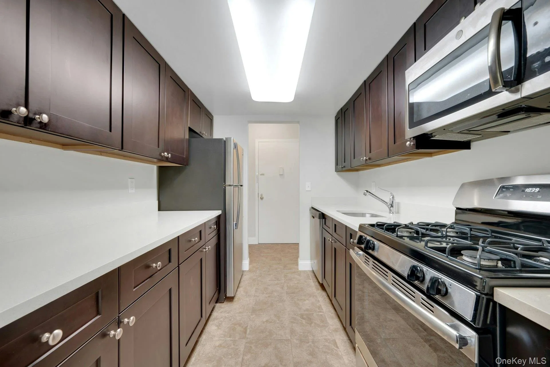 505 White Plains Road, Eastchester, NY, 1 Bedroom Bedrooms, 3 Rooms Rooms,1 BathroomBathrooms,Residential Lease,For Rent,White Plains,0,1019450 505 White Plains Road, Eastchester, NY, 1 Bedroom Bedrooms, 3 Rooms Rooms,1 BathroomBathrooms,Residential Lease,For Rent,White Plains,0,1019450