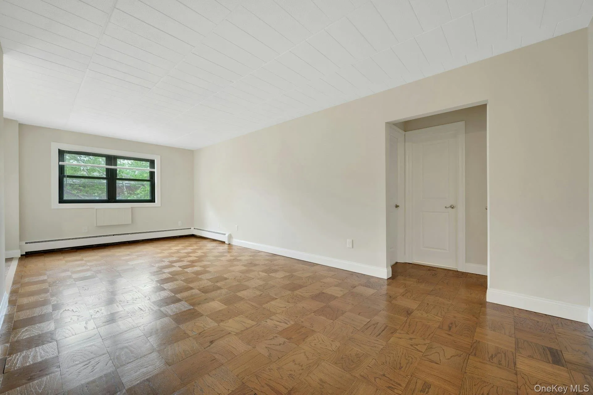 505 White Plains Road, Eastchester, NY, 1 Bedroom Bedrooms, 3 Rooms Rooms,1 BathroomBathrooms,Residential Lease,For Rent,White Plains,0,1019450 505 White Plains Road, Eastchester, NY, 1 Bedroom Bedrooms, 3 Rooms Rooms,1 BathroomBathrooms,Residential Lease,For Rent,White Plains,0,1019450