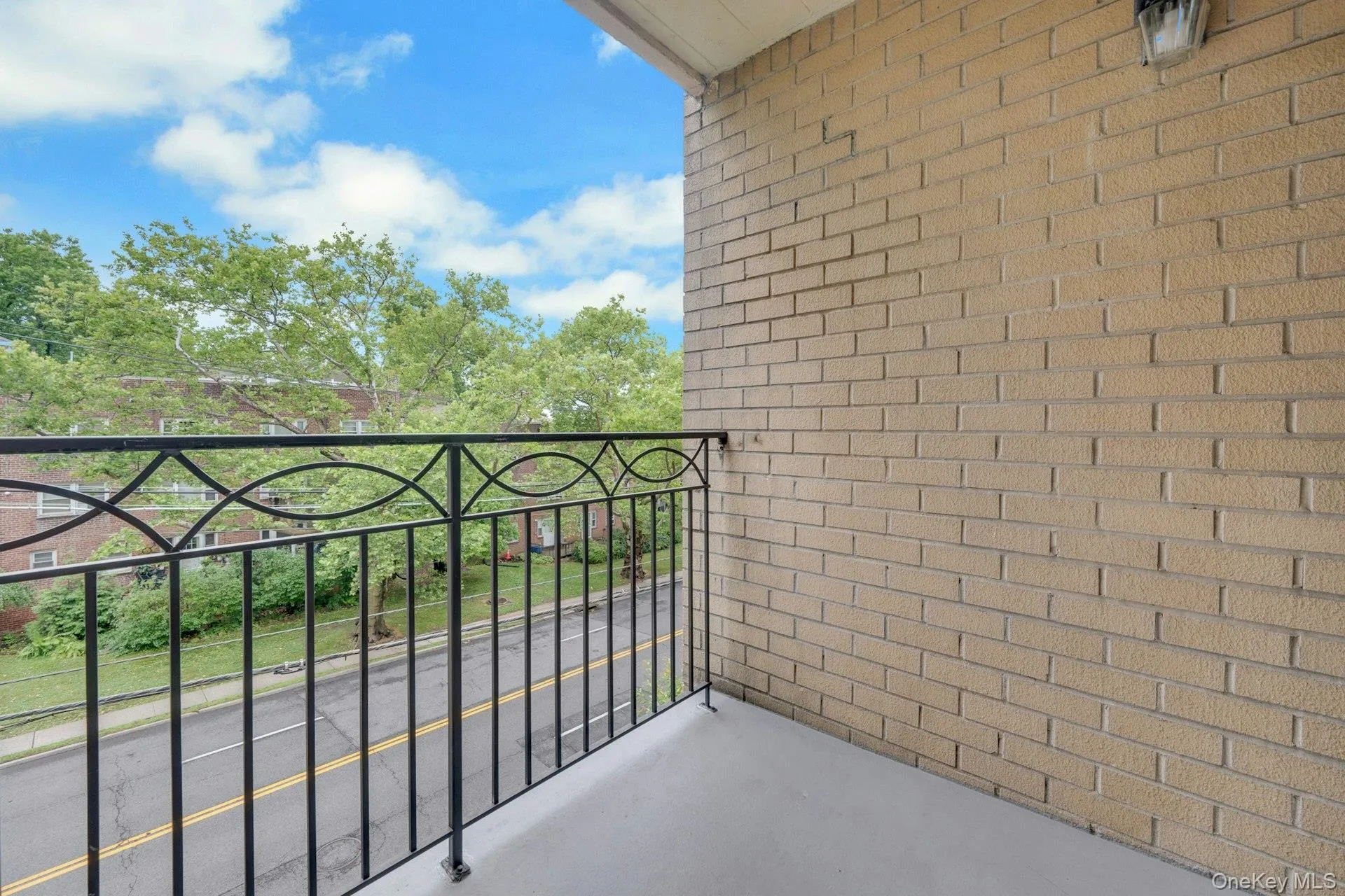 505 White Plains Road, Eastchester, NY, 1 Bedroom Bedrooms, 3 Rooms Rooms,1 BathroomBathrooms,Residential Lease,For Rent,White Plains,0,1019450 505 White Plains Road, Eastchester, NY, 1 Bedroom Bedrooms, 3 Rooms Rooms,1 BathroomBathrooms,Residential Lease,For Rent,White Plains,0,1019450