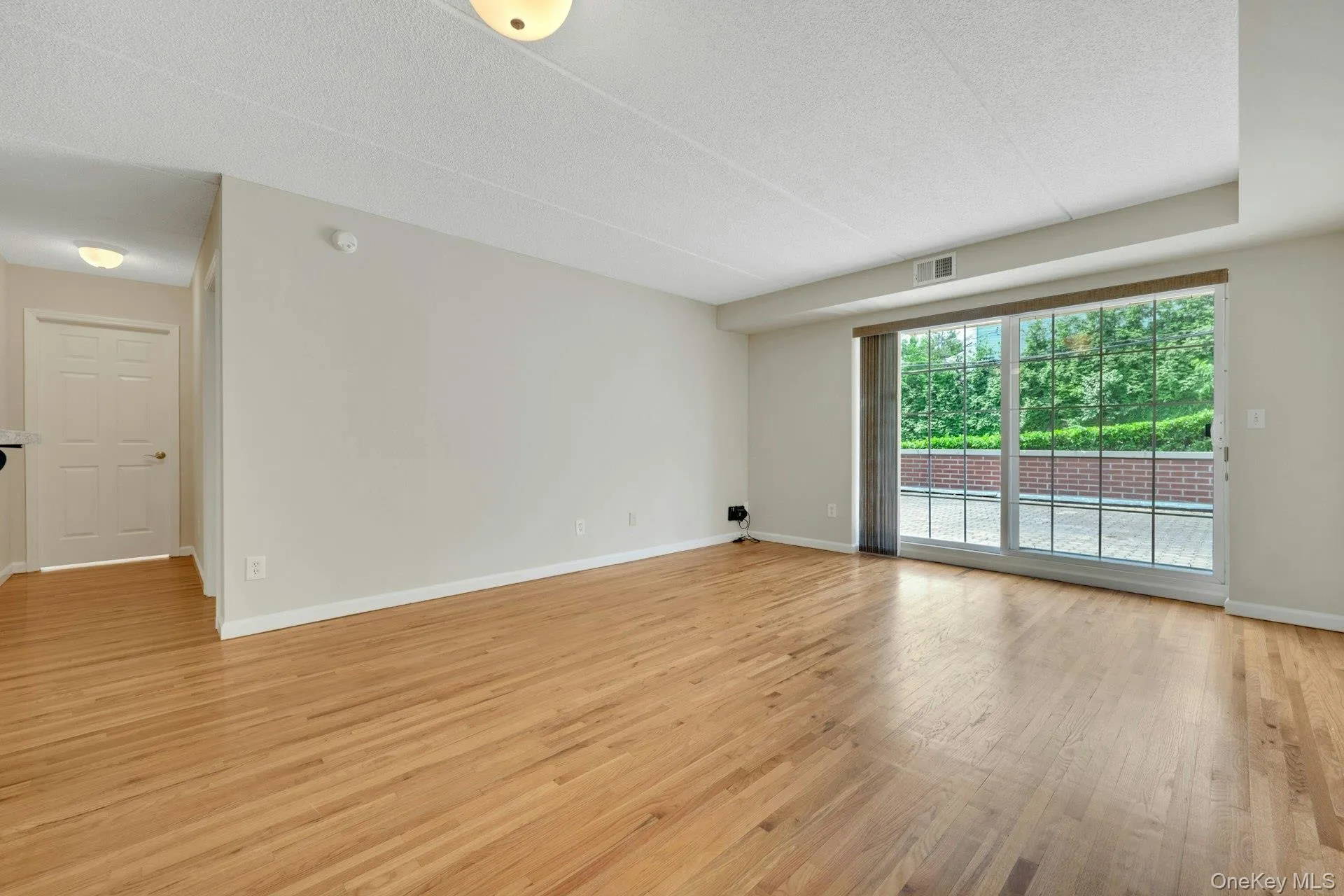 70 Lime Kiln Road, Eastchester, NY, 2 Bedrooms Bedrooms, 3 Rooms Rooms,1 BathroomBathrooms,Residential Lease,For Rent,Lime Kiln,0,1019452 70 Lime Kiln Road, Eastchester, NY, 2 Bedrooms Bedrooms, 3 Rooms Rooms,1 BathroomBathrooms,Residential Lease,For Rent,Lime Kiln,0,1019452