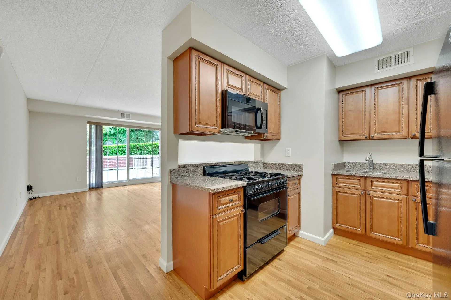 70 Lime Kiln Road, Eastchester, NY, 2 Bedrooms Bedrooms, 3 Rooms Rooms,1 BathroomBathrooms,Residential Lease,For Rent,Lime Kiln,0,1019452 70 Lime Kiln Road, Eastchester, NY, 2 Bedrooms Bedrooms, 3 Rooms Rooms,1 BathroomBathrooms,Residential Lease,For Rent,Lime Kiln,0,1019452