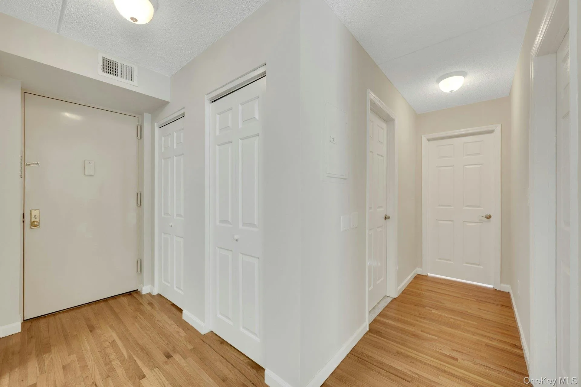 70 Lime Kiln Road, Eastchester, NY, 2 Bedrooms Bedrooms, 3 Rooms Rooms,1 BathroomBathrooms,Residential Lease,For Rent,Lime Kiln,0,1019452 70 Lime Kiln Road, Eastchester, NY, 2 Bedrooms Bedrooms, 3 Rooms Rooms,1 BathroomBathrooms,Residential Lease,For Rent,Lime Kiln,0,1019452
