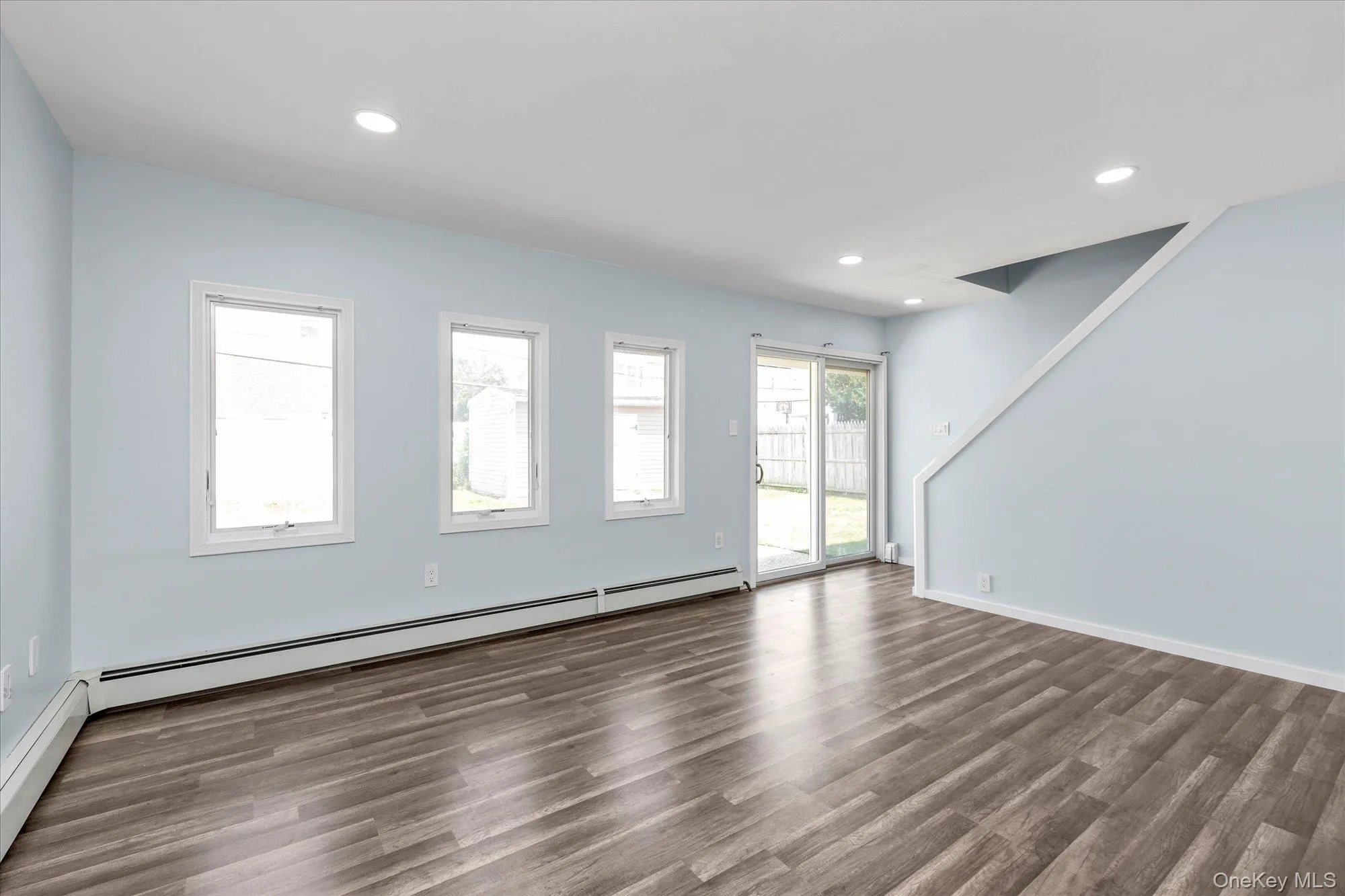 5 Trumpet Lane, Hempstead, NY, 5 Bedrooms Bedrooms, 9 Rooms Rooms,2 BathroomsBathrooms,Residential,For Rent,Trumpet,0,1019453 5 Trumpet Lane, Hempstead, NY, 5 Bedrooms Bedrooms, 9 Rooms Rooms,2 BathroomsBathrooms,Residential,For Rent,Trumpet,0,1019453