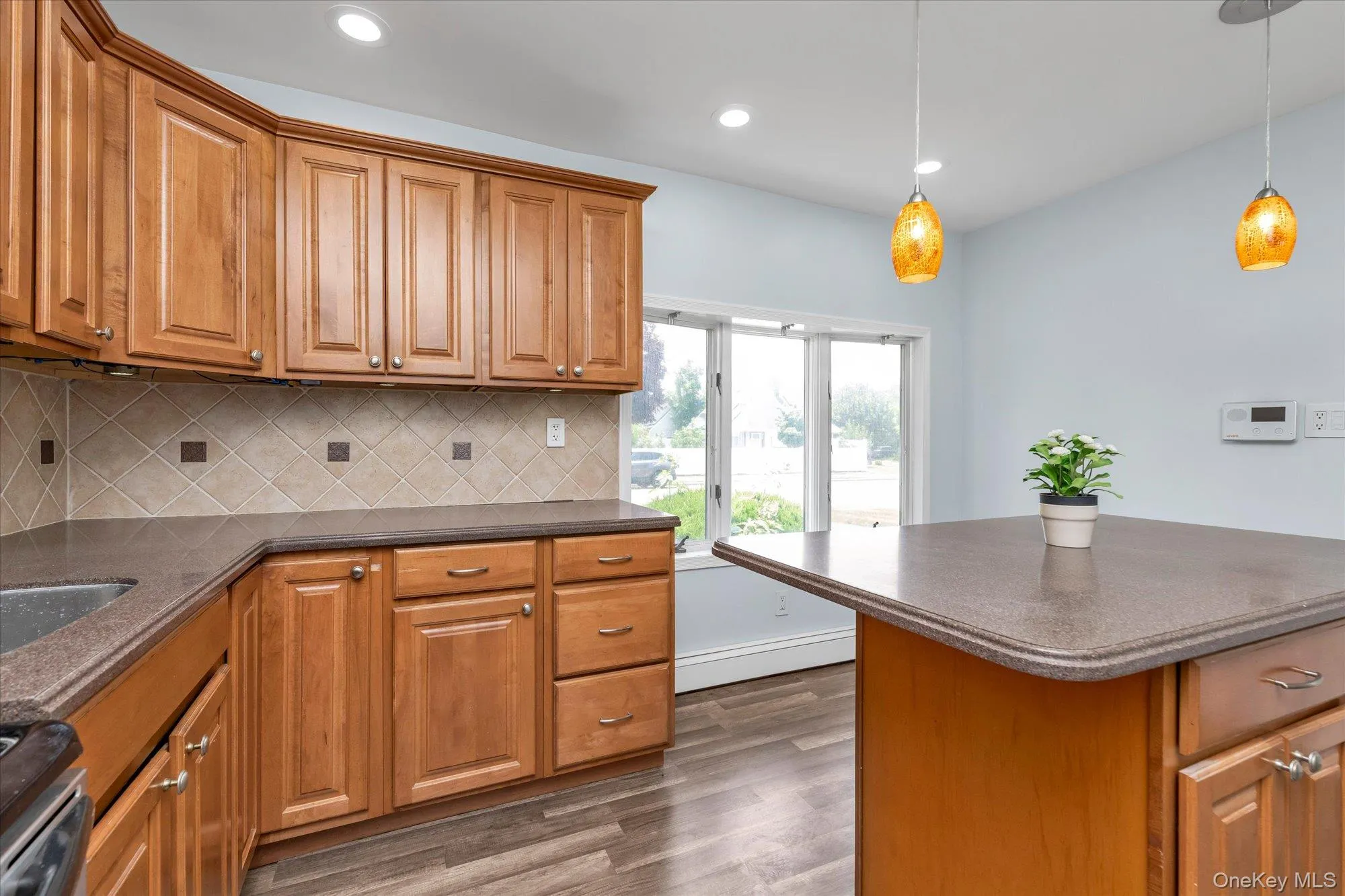 5 Trumpet Lane, Hempstead, NY, 5 Bedrooms Bedrooms, 9 Rooms Rooms,2 BathroomsBathrooms,Residential,For Rent,Trumpet,0,1019453 5 Trumpet Lane, Hempstead, NY, 5 Bedrooms Bedrooms, 9 Rooms Rooms,2 BathroomsBathrooms,Residential,For Rent,Trumpet,0,1019453