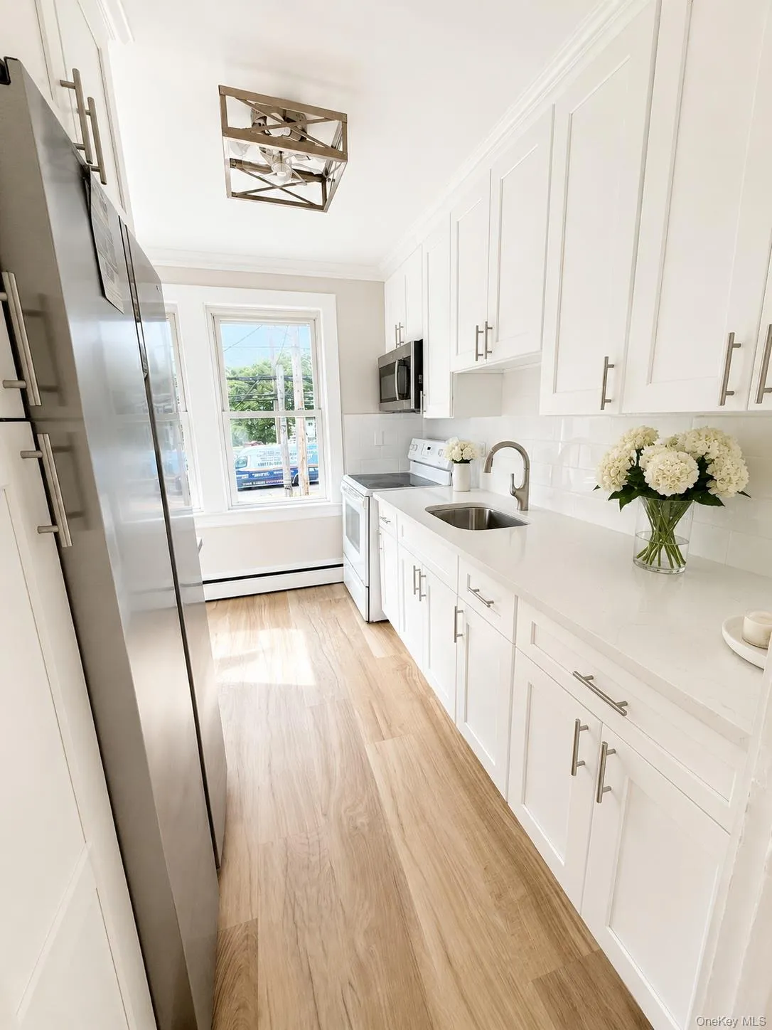 153 Main Street, Huntington, NY, 1 Bedroom Bedrooms, 4 Rooms Rooms,1 BathroomBathrooms,Residential Lease,For Rent,Main,0,1019459 153 Main Street, Huntington, NY, 1 Bedroom Bedrooms, 4 Rooms Rooms,1 BathroomBathrooms,Residential Lease,For Rent,Main,0,1019459