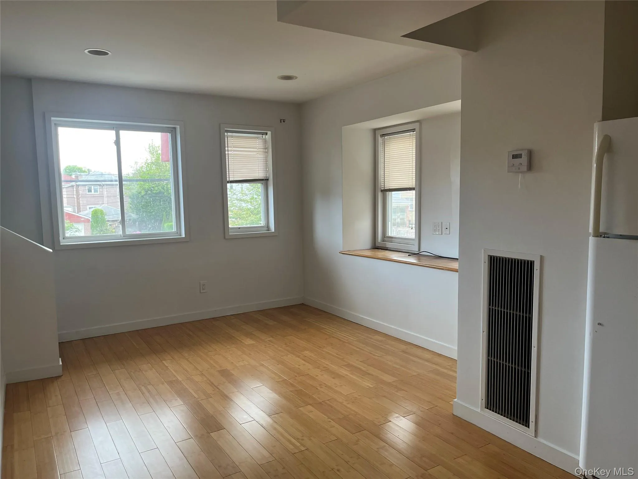 43-14 157 Street, New York, NY, 3 Bedrooms Bedrooms, 6 Rooms Rooms,1 BathroomBathrooms,Residential Lease,For Rent,157,0,1019460 43-14 157 Street, New York, NY, 3 Bedrooms Bedrooms, 6 Rooms Rooms,1 BathroomBathrooms,Residential Lease,For Rent,157,0,1019460