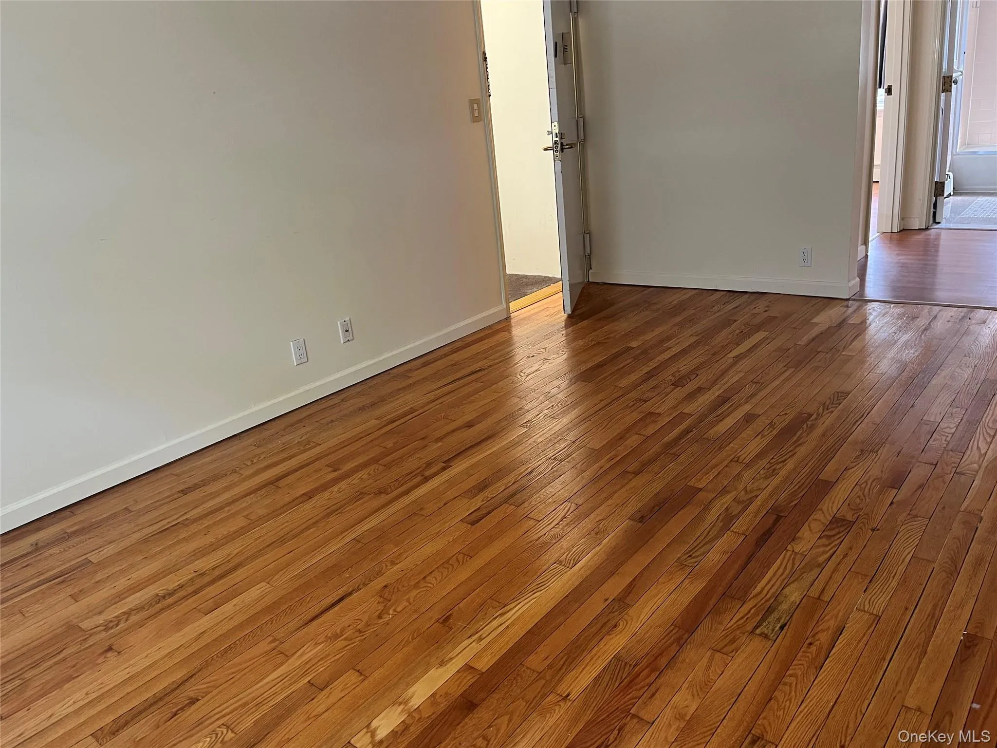 39-05 208 Street, New York, NY, 2 Bedrooms Bedrooms, 4 Rooms Rooms,1 BathroomBathrooms,Residential Lease,For Rent,208,0,1019467 39-05 208 Street, New York, NY, 2 Bedrooms Bedrooms, 4 Rooms Rooms,1 BathroomBathrooms,Residential Lease,For Rent,208,0,1019467