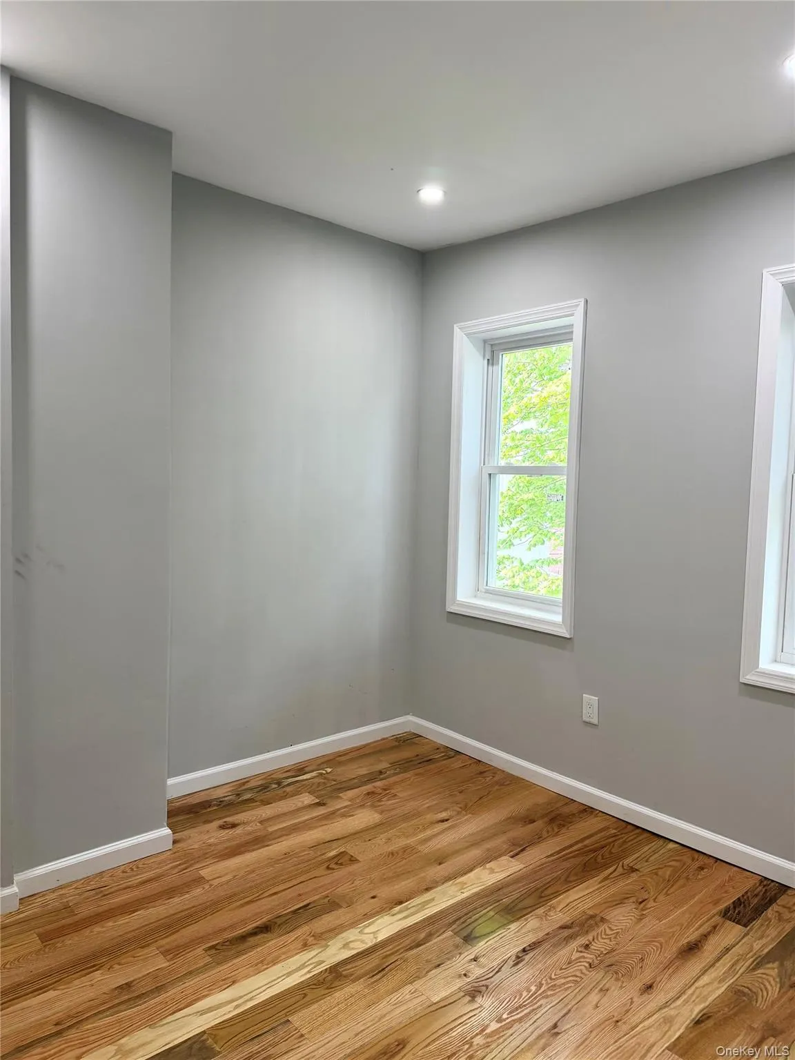 791 Logan Street, New York, NY, 2 Bedrooms Bedrooms, 5 Rooms Rooms,1 BathroomBathrooms,Residential Lease,For Rent,Logan,0,1019472 791 Logan Street, New York, NY, 2 Bedrooms Bedrooms, 5 Rooms Rooms,1 BathroomBathrooms,Residential Lease,For Rent,Logan,0,1019472