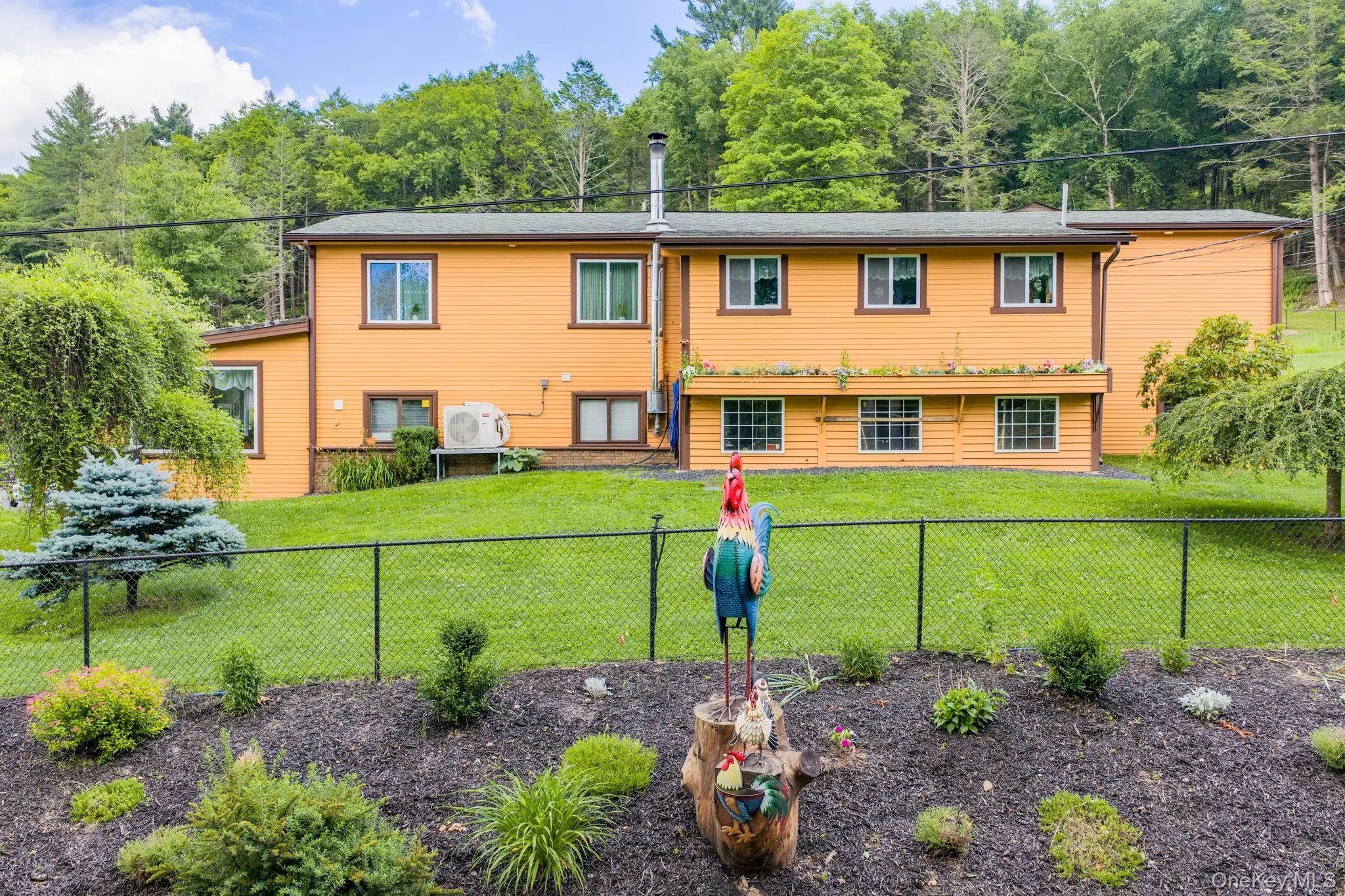 143 S Maplewood Road, Thompson, NY, 7 Bedrooms Bedrooms, 12 Rooms Rooms,4 BathroomsBathrooms,Residential,For Rent,S Maplewood,0,1019474 143 S Maplewood Road, Thompson, NY, 7 Bedrooms Bedrooms, 12 Rooms Rooms,4 BathroomsBathrooms,Residential,For Rent,S Maplewood,0,1019474