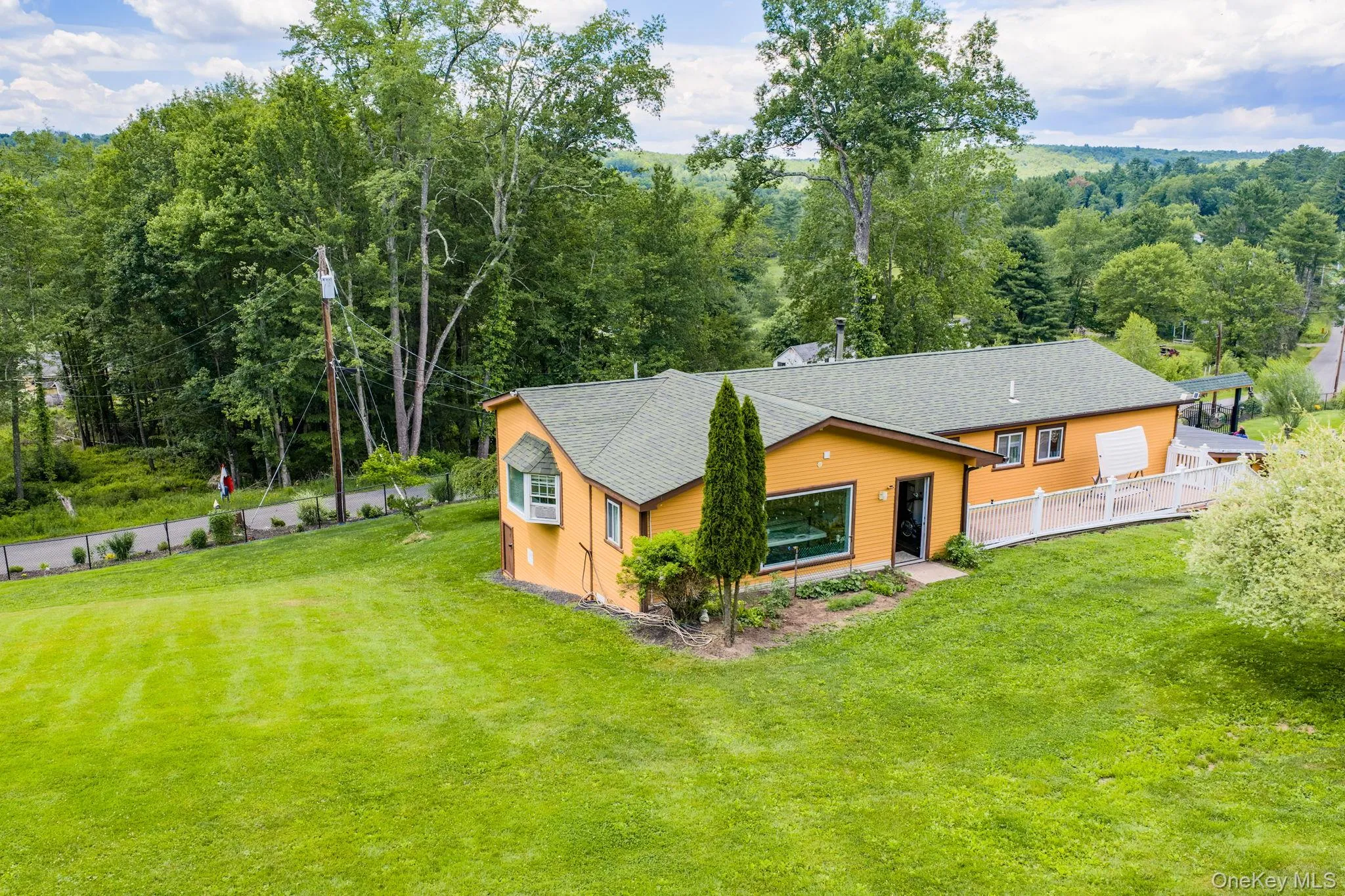 143 S Maplewood Road, Thompson, NY, 7 Bedrooms Bedrooms, 12 Rooms Rooms,4 BathroomsBathrooms,Residential,For Rent,S Maplewood,0,1019474 143 S Maplewood Road, Thompson, NY, 7 Bedrooms Bedrooms, 12 Rooms Rooms,4 BathroomsBathrooms,Residential,For Rent,S Maplewood,0,1019474