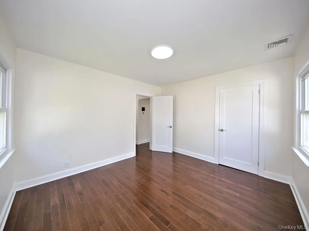 139 Waverly Avenue, Mamaroneck, NY, 3 Bedrooms Bedrooms, 5 Rooms Rooms,1 BathroomBathrooms,Residential Lease,For Rent,Waverly,0,1019476 139 Waverly Avenue, Mamaroneck, NY, 3 Bedrooms Bedrooms, 5 Rooms Rooms,1 BathroomBathrooms,Residential Lease,For Rent,Waverly,0,1019476