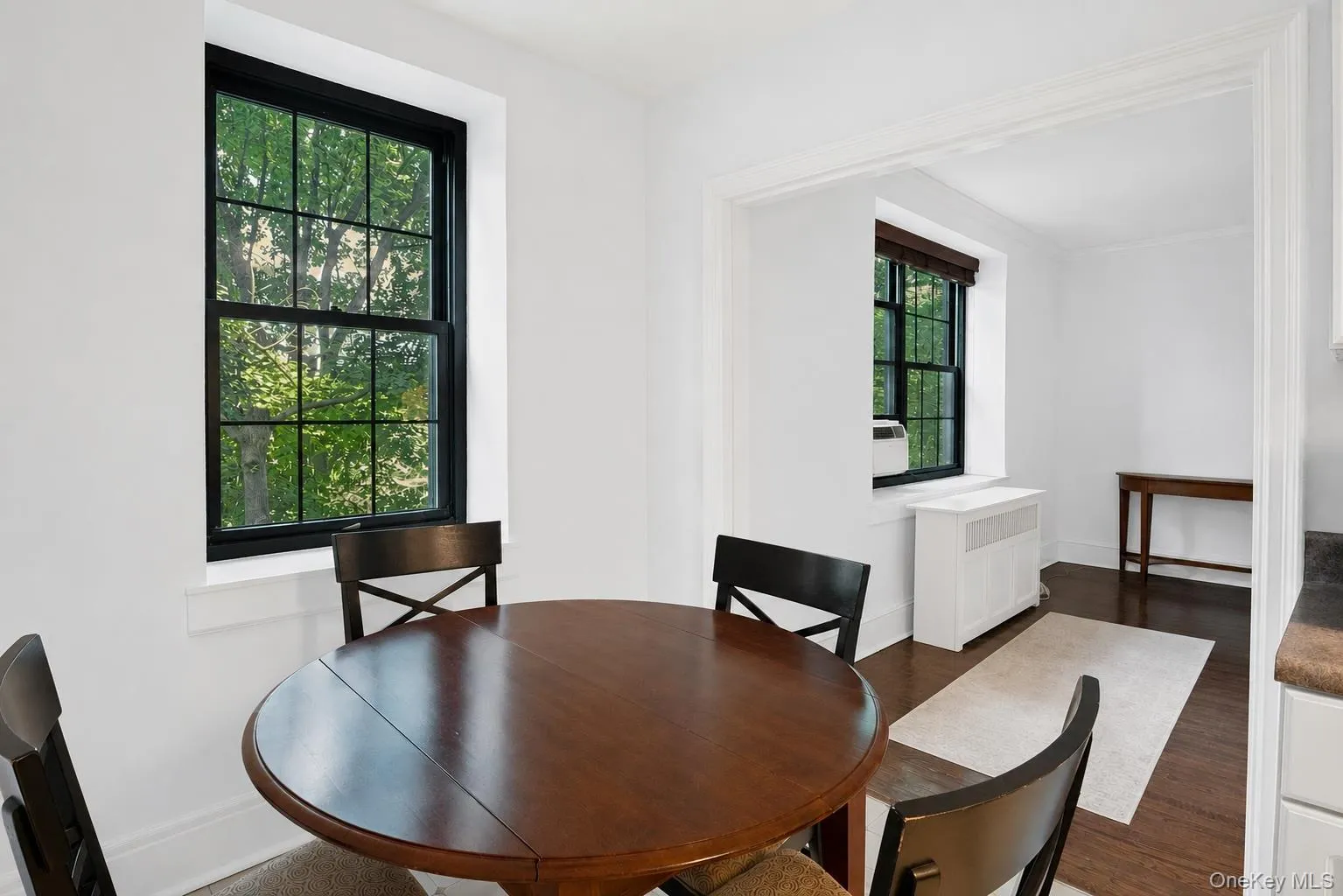 Dining Area Situated between Kitchen and Living room Dining Area Situated between Kitchen and Living room