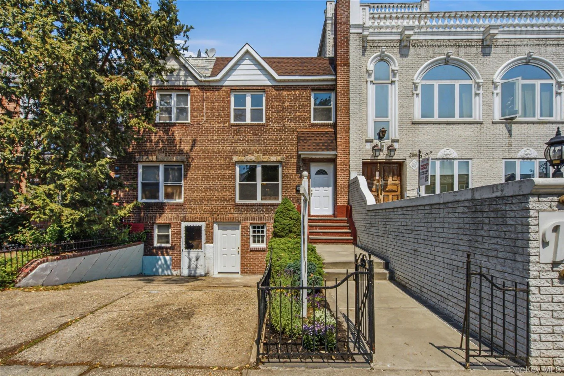 2046 26th Street, New York, NY, 3 Bedrooms Bedrooms, 5 Rooms Rooms,1 BathroomBathrooms,Residential,For Rent,26th,0,1019485 2046 26th Street, New York, NY, 3 Bedrooms Bedrooms, 5 Rooms Rooms,1 BathroomBathrooms,Residential,For Rent,26th,0,1019485