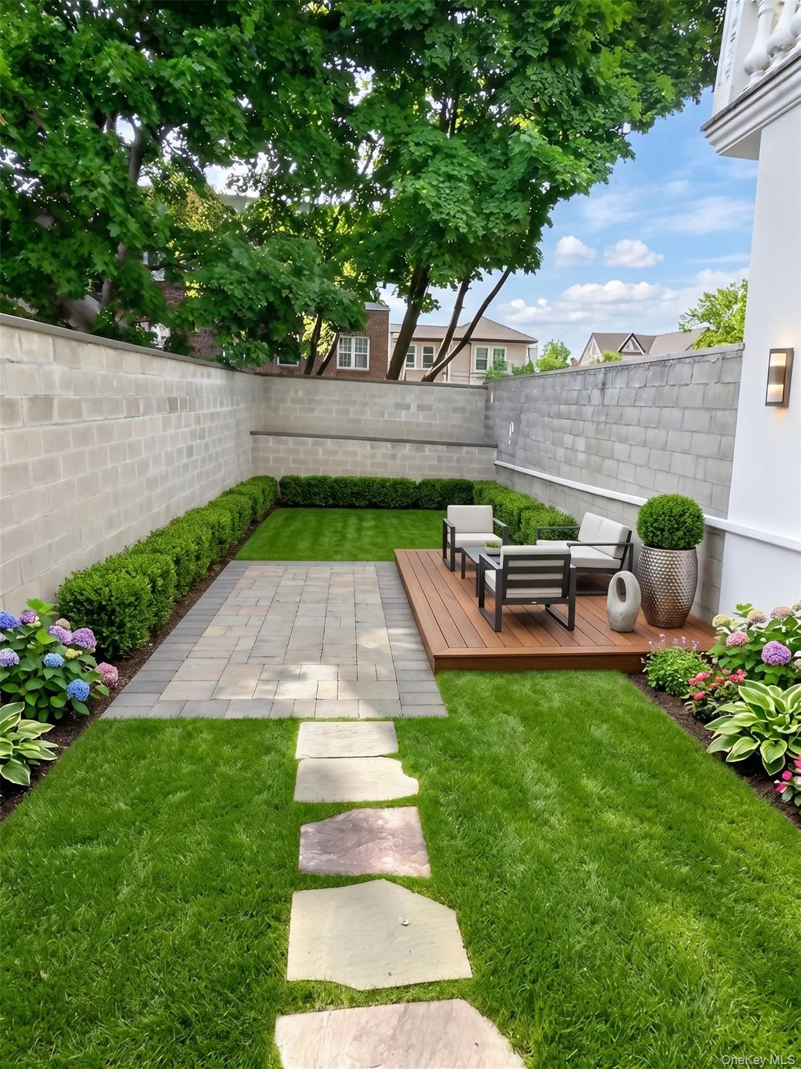 2046 26th Street, New York, NY, 3 Bedrooms Bedrooms, 5 Rooms Rooms,1 BathroomBathrooms,Residential,For Rent,26th,0,1019485 2046 26th Street, New York, NY, 3 Bedrooms Bedrooms, 5 Rooms Rooms,1 BathroomBathrooms,Residential,For Rent,26th,0,1019485