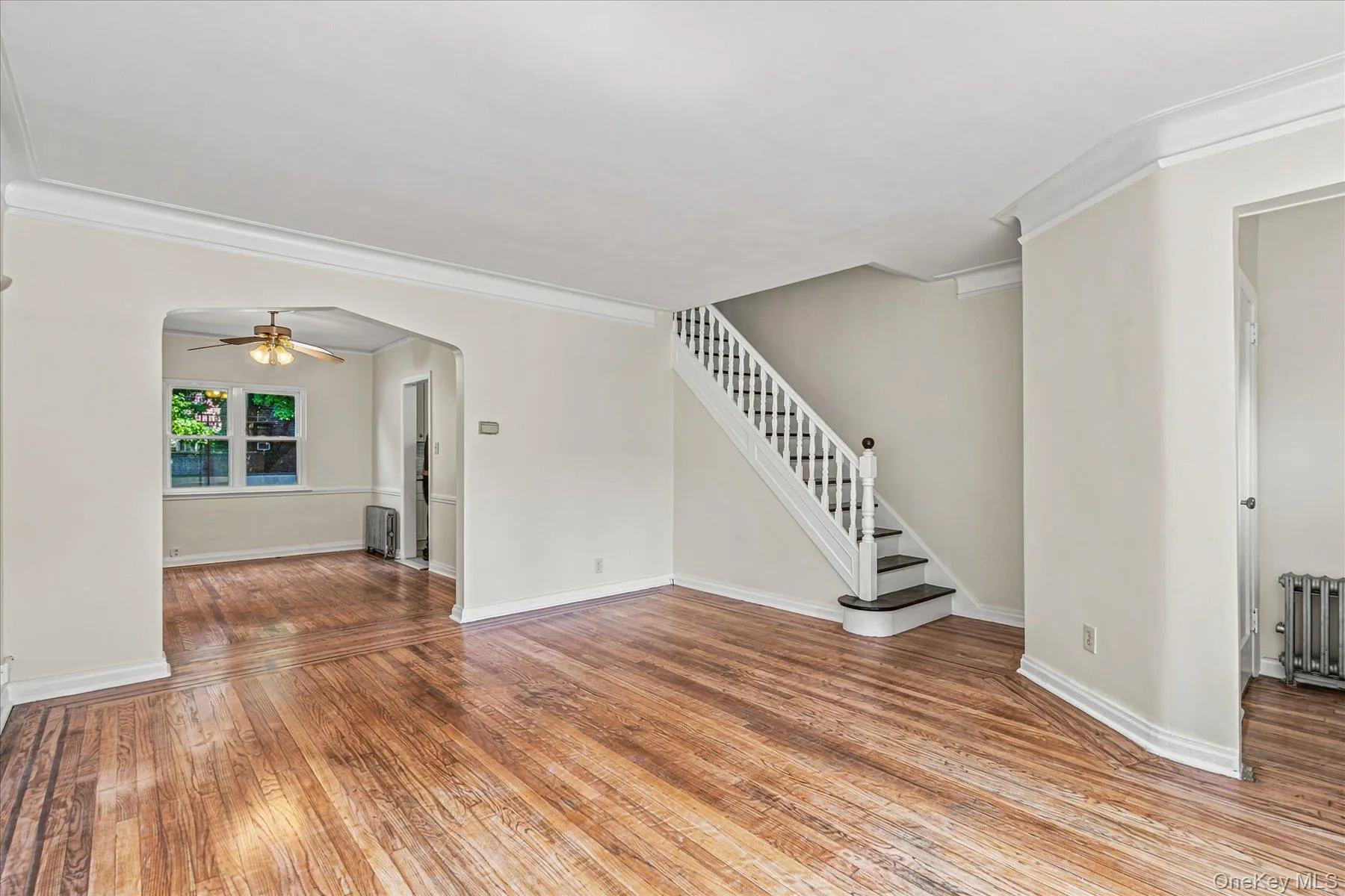 2046 26th Street, New York, NY, 3 Bedrooms Bedrooms, 5 Rooms Rooms,1 BathroomBathrooms,Residential,For Rent,26th,0,1019485 2046 26th Street, New York, NY, 3 Bedrooms Bedrooms, 5 Rooms Rooms,1 BathroomBathrooms,Residential,For Rent,26th,0,1019485