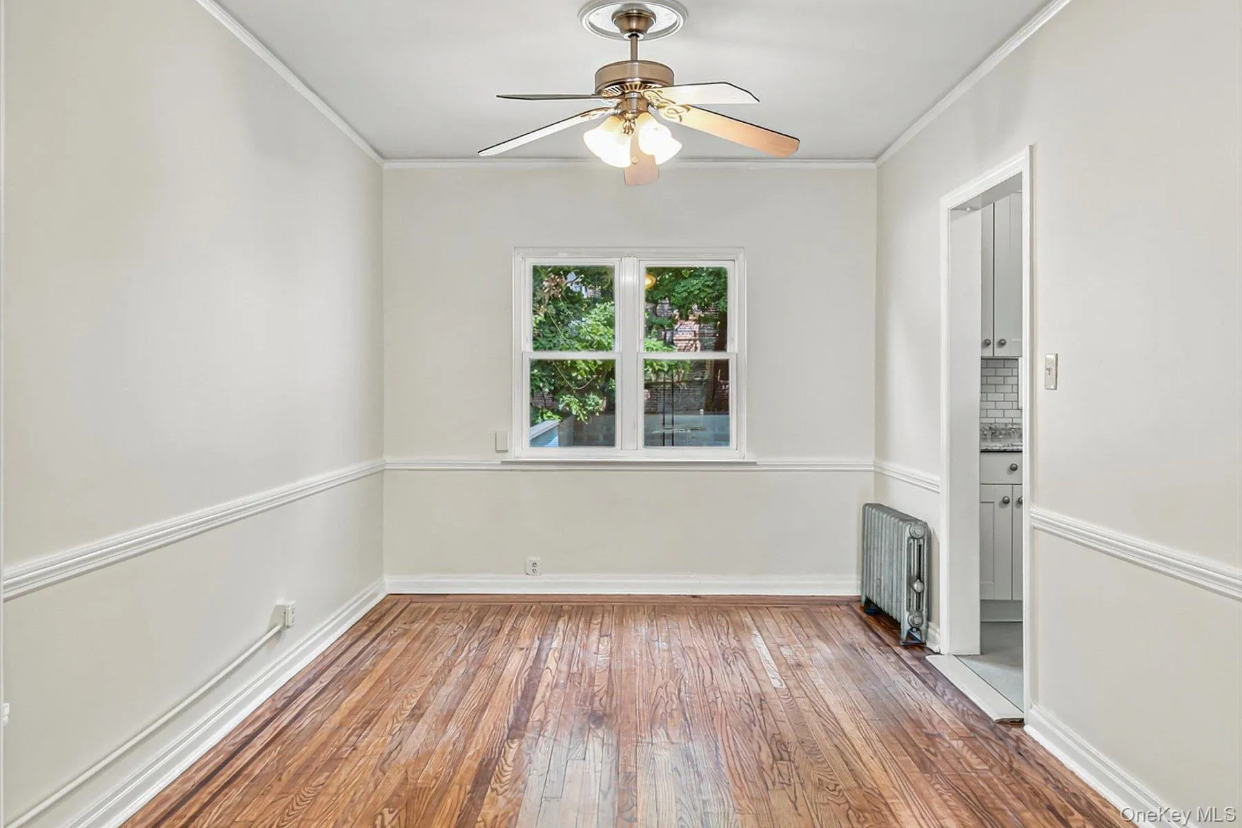 2046 26th Street, New York, NY, 3 Bedrooms Bedrooms, 5 Rooms Rooms,1 BathroomBathrooms,Residential,For Rent,26th,0,1019485 2046 26th Street, New York, NY, 3 Bedrooms Bedrooms, 5 Rooms Rooms,1 BathroomBathrooms,Residential,For Rent,26th,0,1019485