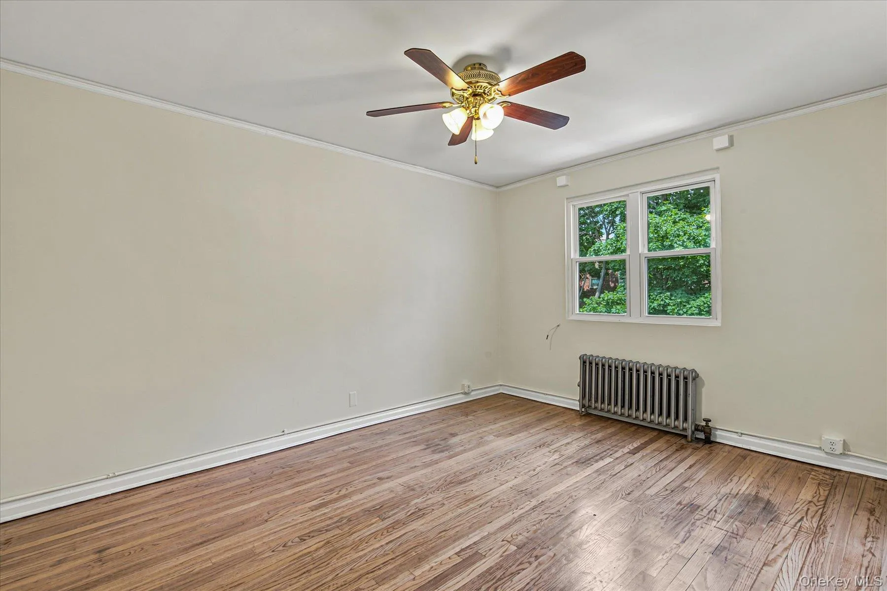 2046 26th Street, New York, NY, 3 Bedrooms Bedrooms, 5 Rooms Rooms,1 BathroomBathrooms,Residential,For Rent,26th,0,1019485 2046 26th Street, New York, NY, 3 Bedrooms Bedrooms, 5 Rooms Rooms,1 BathroomBathrooms,Residential,For Rent,26th,0,1019485