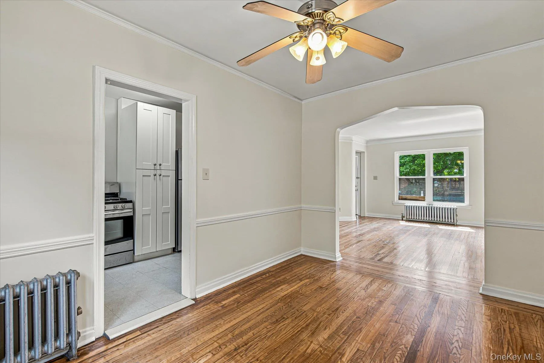 2046 26th Street, New York, NY, 3 Bedrooms Bedrooms, 5 Rooms Rooms,1 BathroomBathrooms,Residential,For Rent,26th,0,1019485 2046 26th Street, New York, NY, 3 Bedrooms Bedrooms, 5 Rooms Rooms,1 BathroomBathrooms,Residential,For Rent,26th,0,1019485