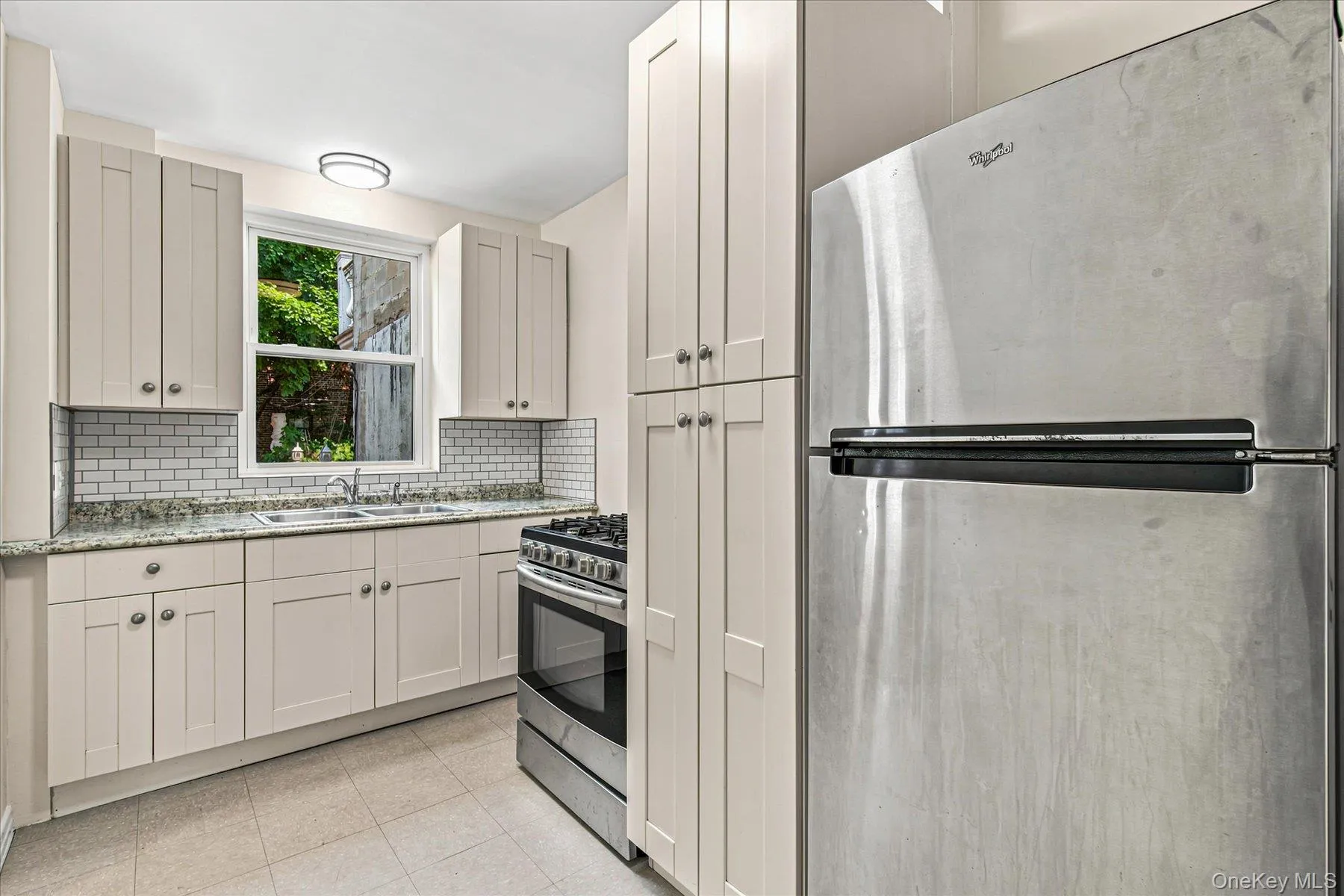 2046 26th Street, New York, NY, 3 Bedrooms Bedrooms, 5 Rooms Rooms,1 BathroomBathrooms,Residential,For Rent,26th,0,1019485 2046 26th Street, New York, NY, 3 Bedrooms Bedrooms, 5 Rooms Rooms,1 BathroomBathrooms,Residential,For Rent,26th,0,1019485