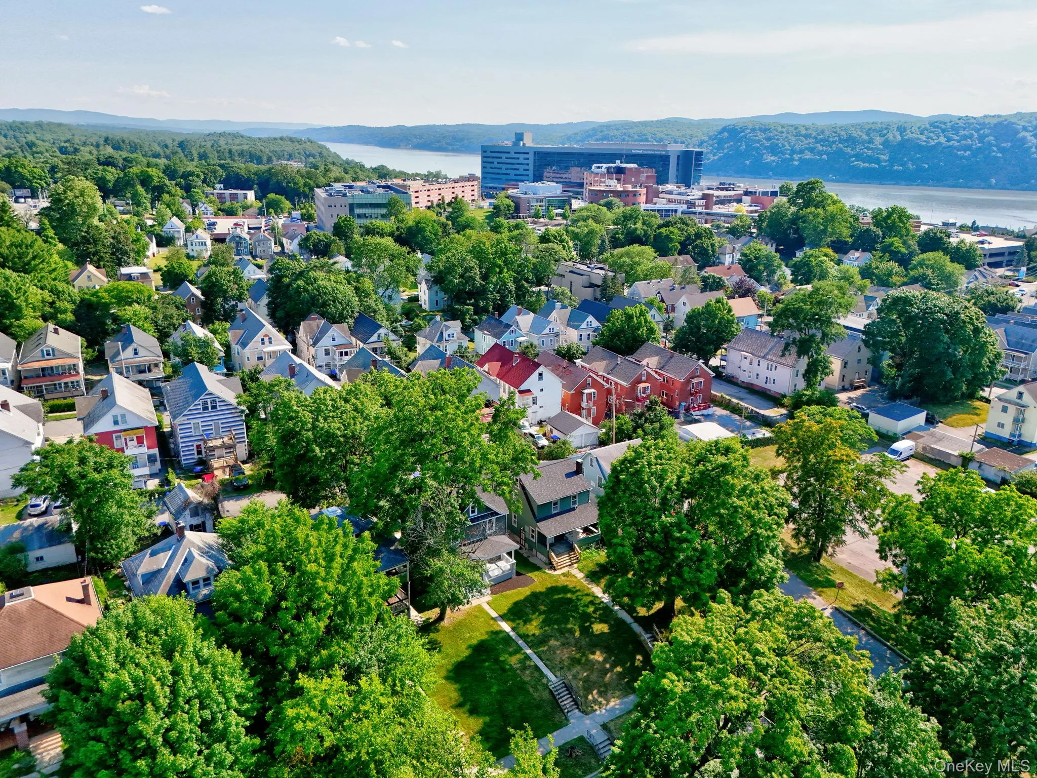 15 Eastman Terrace, Poughkeepsie, NY, 3 Bedrooms Bedrooms, 9 Rooms Rooms,1 BathroomBathrooms,Residential,For Rent,Eastman,0,1019486 15 Eastman Terrace, Poughkeepsie, NY, 3 Bedrooms Bedrooms, 9 Rooms Rooms,1 BathroomBathrooms,Residential,For Rent,Eastman,0,1019486