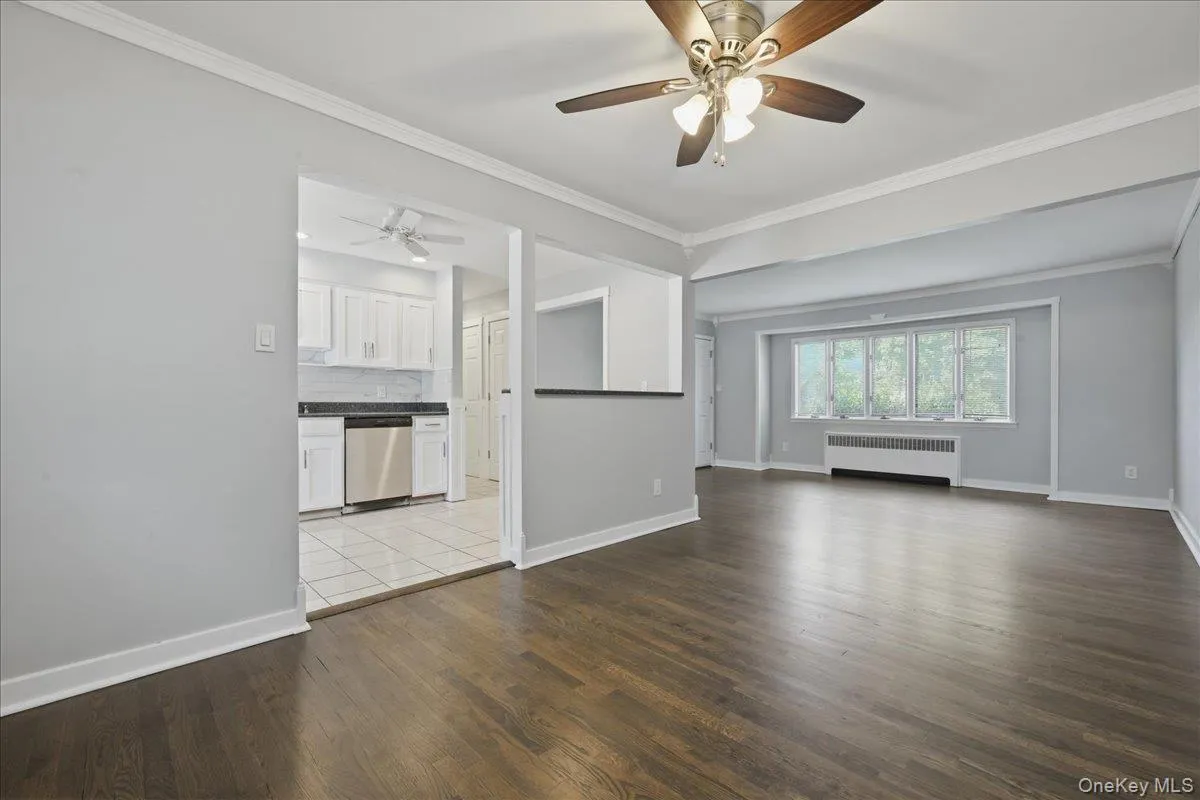 258 Marguerite Avenue, Hempstead, NY, 4 Bedrooms Bedrooms, 8 Rooms Rooms,2 BathroomsBathrooms,Residential,For Rent,Marguerite,0,1019489 258 Marguerite Avenue, Hempstead, NY, 4 Bedrooms Bedrooms, 8 Rooms Rooms,2 BathroomsBathrooms,Residential,For Rent,Marguerite,0,1019489