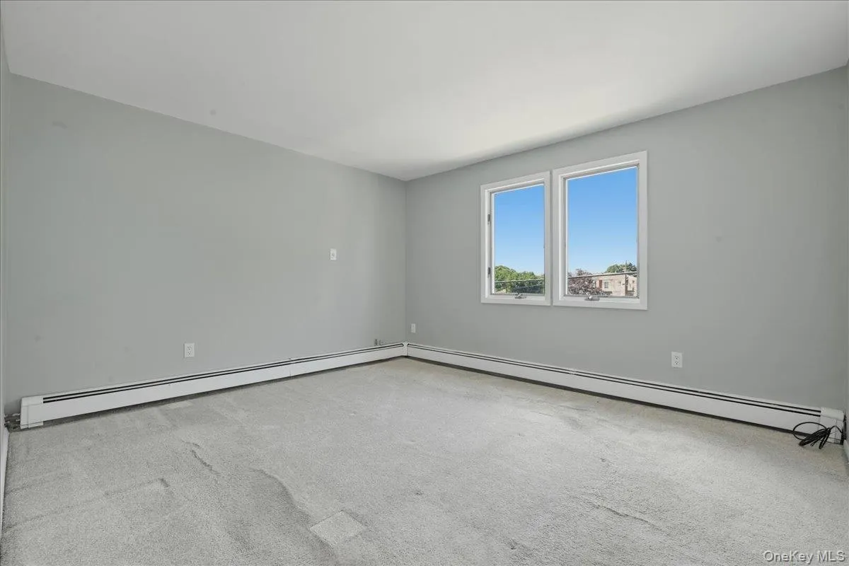 258 Marguerite Avenue, Hempstead, NY, 4 Bedrooms Bedrooms, 8 Rooms Rooms,2 BathroomsBathrooms,Residential,For Rent,Marguerite,0,1019489 258 Marguerite Avenue, Hempstead, NY, 4 Bedrooms Bedrooms, 8 Rooms Rooms,2 BathroomsBathrooms,Residential,For Rent,Marguerite,0,1019489