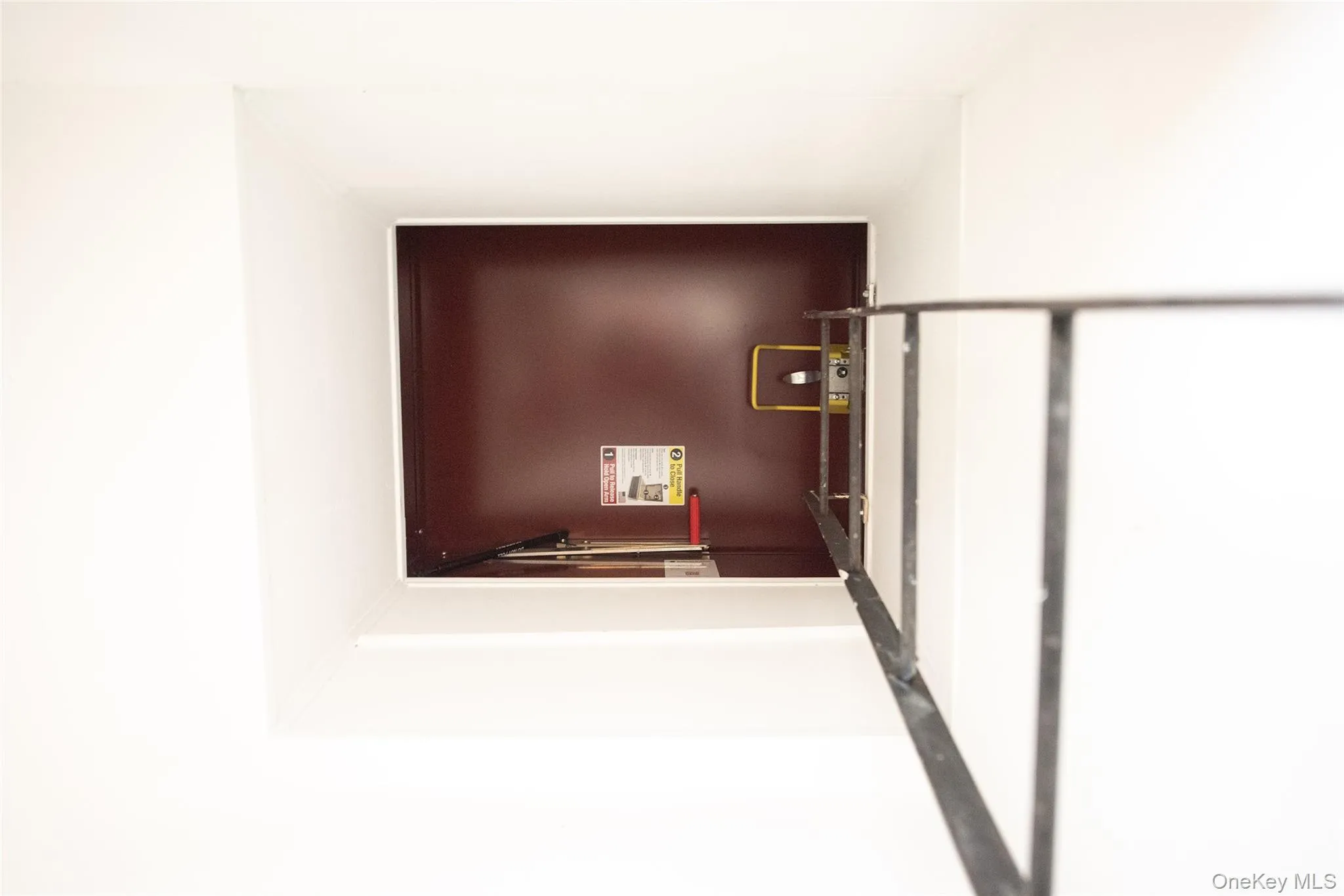 Hydraulic Hatch to roof Hydraulic Hatch to roof