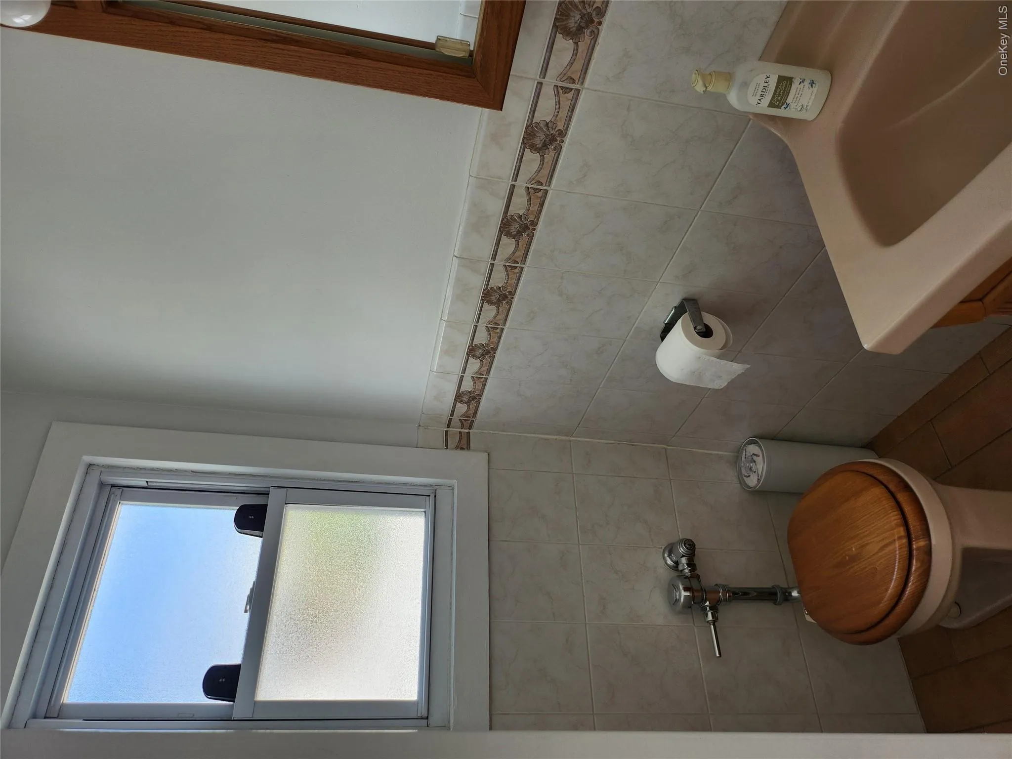 30-34 85th Street, New York, NY, 3 Bedrooms Bedrooms, 6 Rooms Rooms,2 BathroomsBathrooms,Residential,For Rent,85th,0,1019491 30-34 85th Street, New York, NY, 3 Bedrooms Bedrooms, 6 Rooms Rooms,2 BathroomsBathrooms,Residential,For Rent,85th,0,1019491