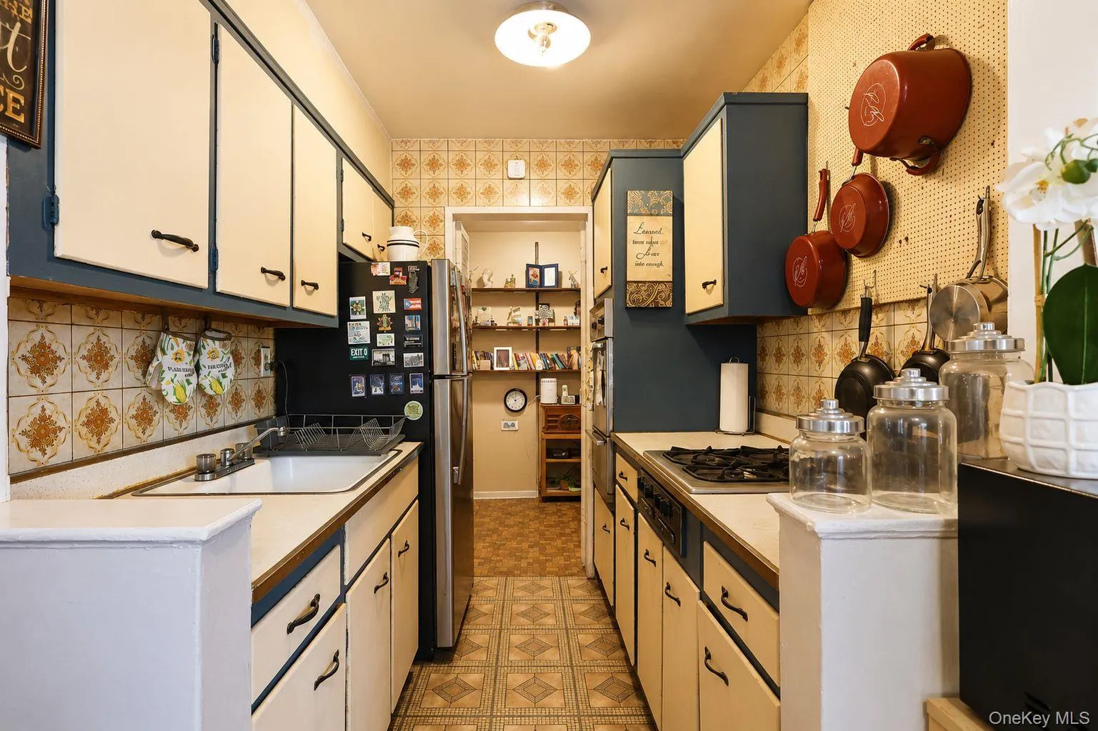 4310 Kissena Boulevard, New York, NY, 2 Bedrooms Bedrooms, 5 Rooms Rooms,1 BathroomBathrooms,Residential,For Rent,Kissena,0,1019503 4310 Kissena Boulevard, New York, NY, 2 Bedrooms Bedrooms, 5 Rooms Rooms,1 BathroomBathrooms,Residential,For Rent,Kissena,0,1019503