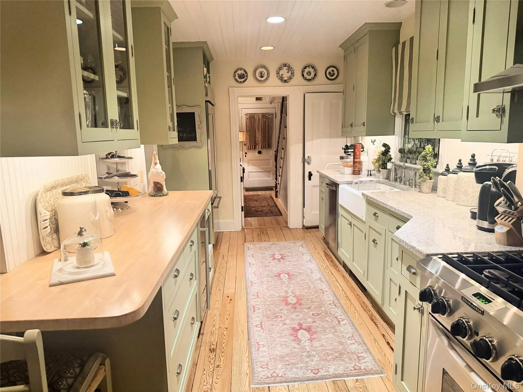133 Cedar Hill Avenue, Orangetown, NY, 4 Bedrooms Bedrooms, 9 Rooms Rooms,2 BathroomsBathrooms,Residential,For Rent,Cedar Hill,0,1019505 133 Cedar Hill Avenue, Orangetown, NY, 4 Bedrooms Bedrooms, 9 Rooms Rooms,2 BathroomsBathrooms,Residential,For Rent,Cedar Hill,0,1019505