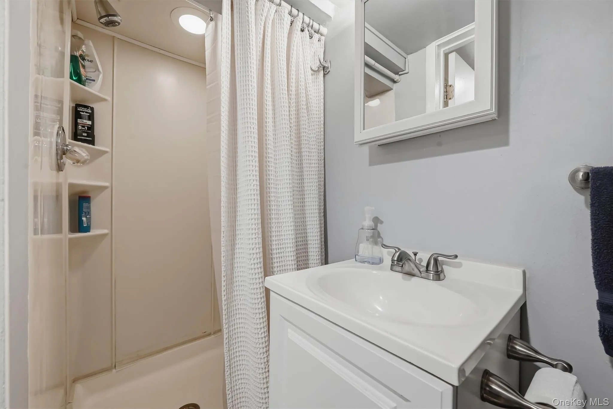 133 Cedar Hill Avenue, Orangetown, NY, 4 Bedrooms Bedrooms, 9 Rooms Rooms,2 BathroomsBathrooms,Residential,For Rent,Cedar Hill,0,1019505 133 Cedar Hill Avenue, Orangetown, NY, 4 Bedrooms Bedrooms, 9 Rooms Rooms,2 BathroomsBathrooms,Residential,For Rent,Cedar Hill,0,1019505