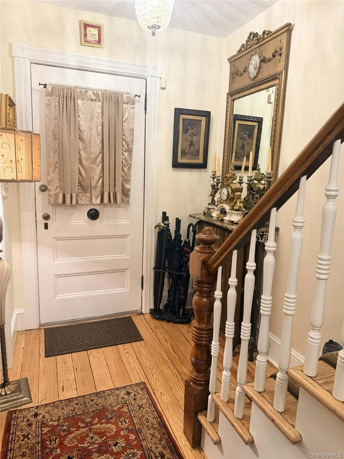 Foyer Foyer