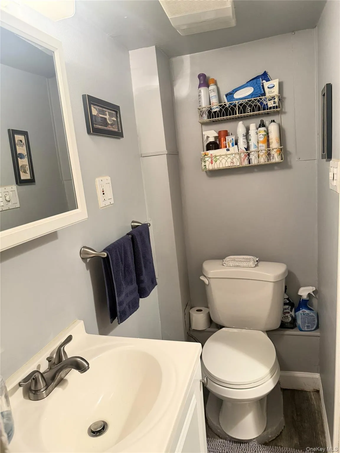 Bathroom Bathroom