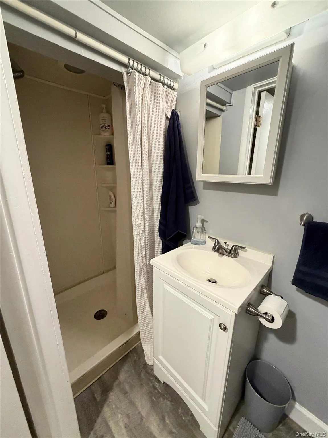 Bathroom Bathroom