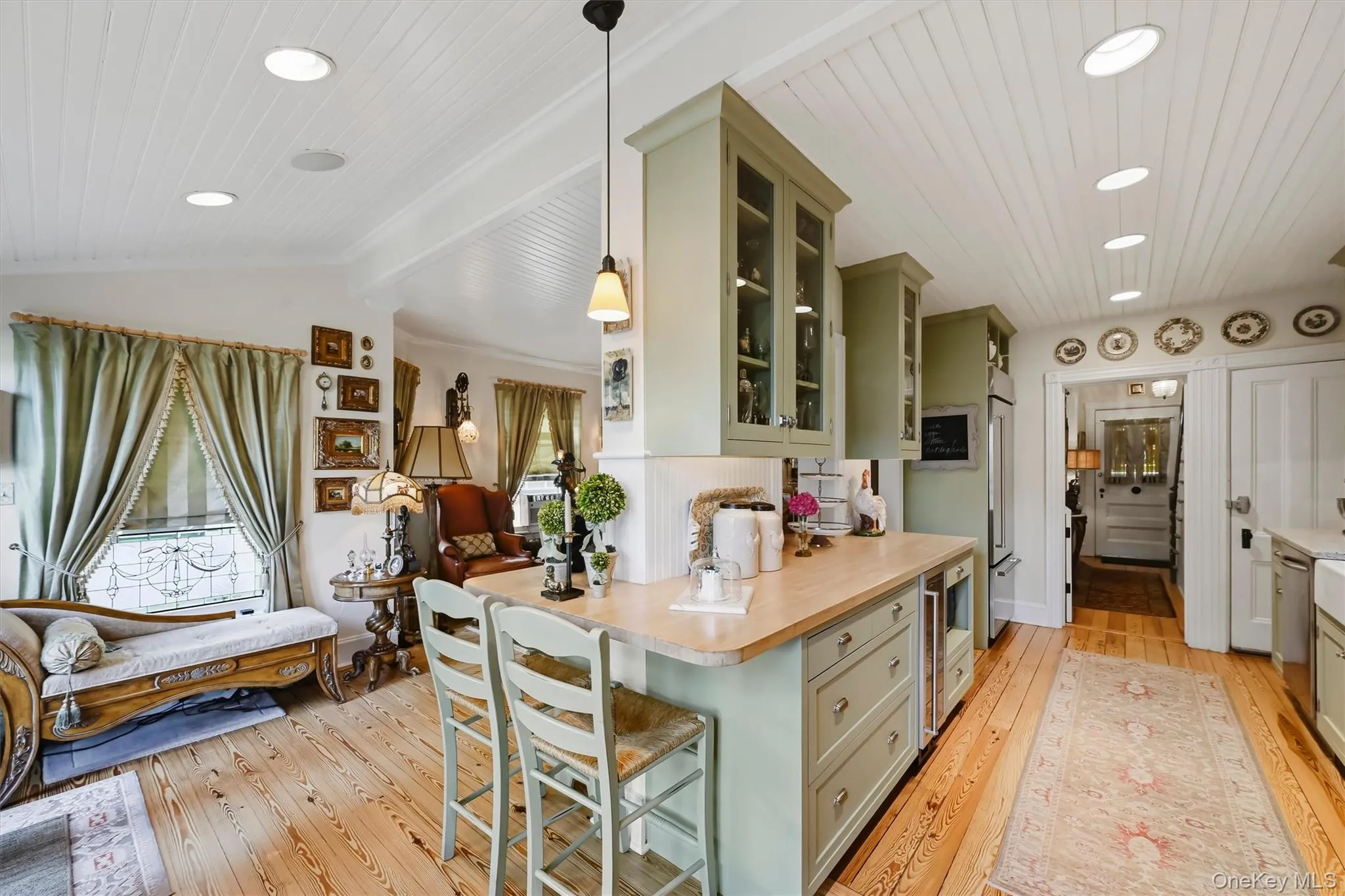 133 Cedar Hill Avenue, Orangetown, NY, 4 Bedrooms Bedrooms, 9 Rooms Rooms,2 BathroomsBathrooms,Residential,For Rent,Cedar Hill,0,1019505 133 Cedar Hill Avenue, Orangetown, NY, 4 Bedrooms Bedrooms, 9 Rooms Rooms,2 BathroomsBathrooms,Residential,For Rent,Cedar Hill,0,1019505