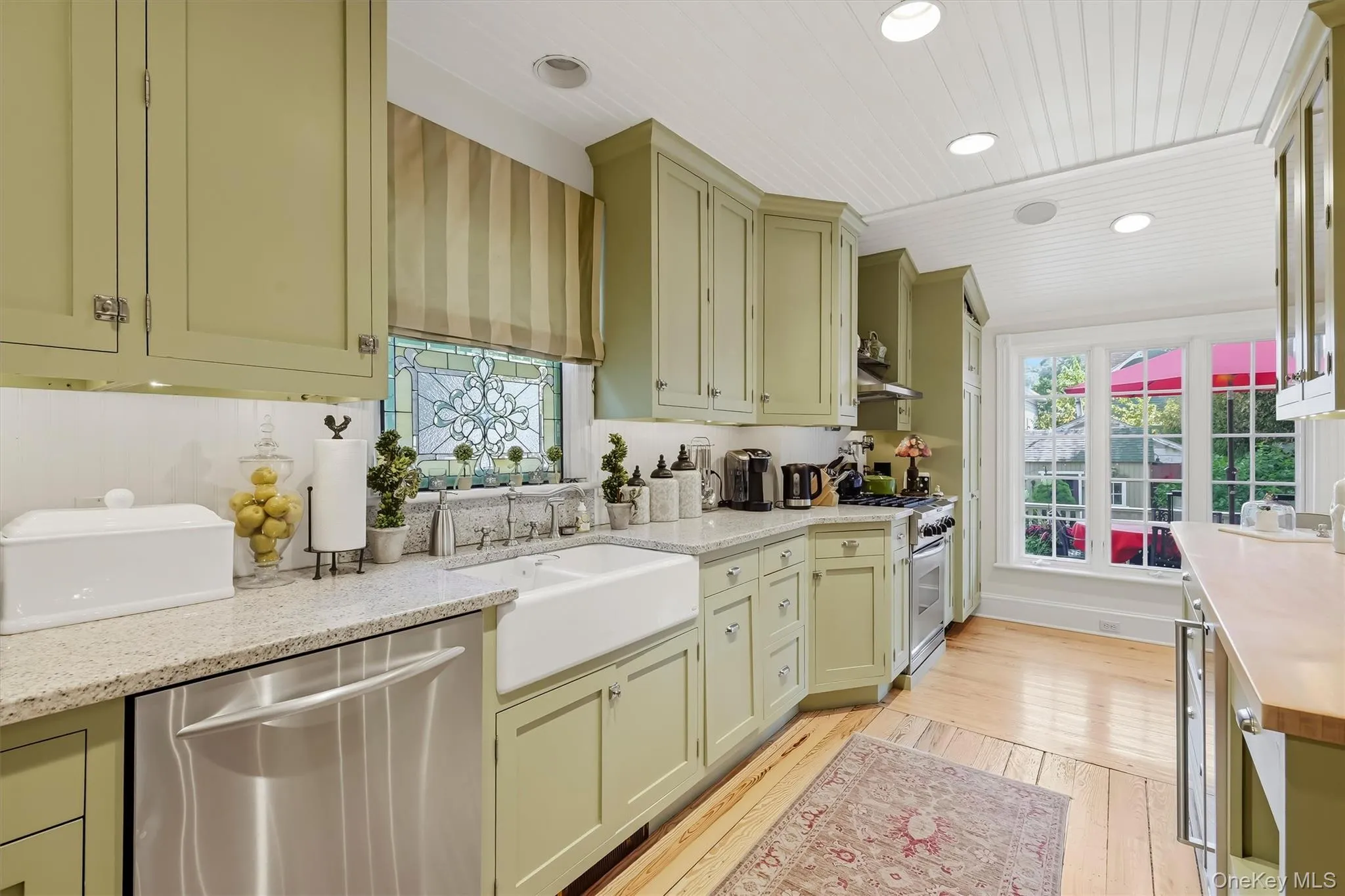 133 Cedar Hill Avenue, Orangetown, NY, 4 Bedrooms Bedrooms, 9 Rooms Rooms,2 BathroomsBathrooms,Residential,For Rent,Cedar Hill,0,1019505 133 Cedar Hill Avenue, Orangetown, NY, 4 Bedrooms Bedrooms, 9 Rooms Rooms,2 BathroomsBathrooms,Residential,For Rent,Cedar Hill,0,1019505