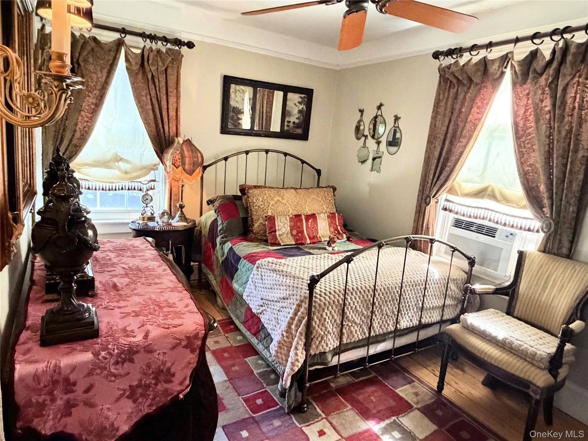 Bedroom Bedroom