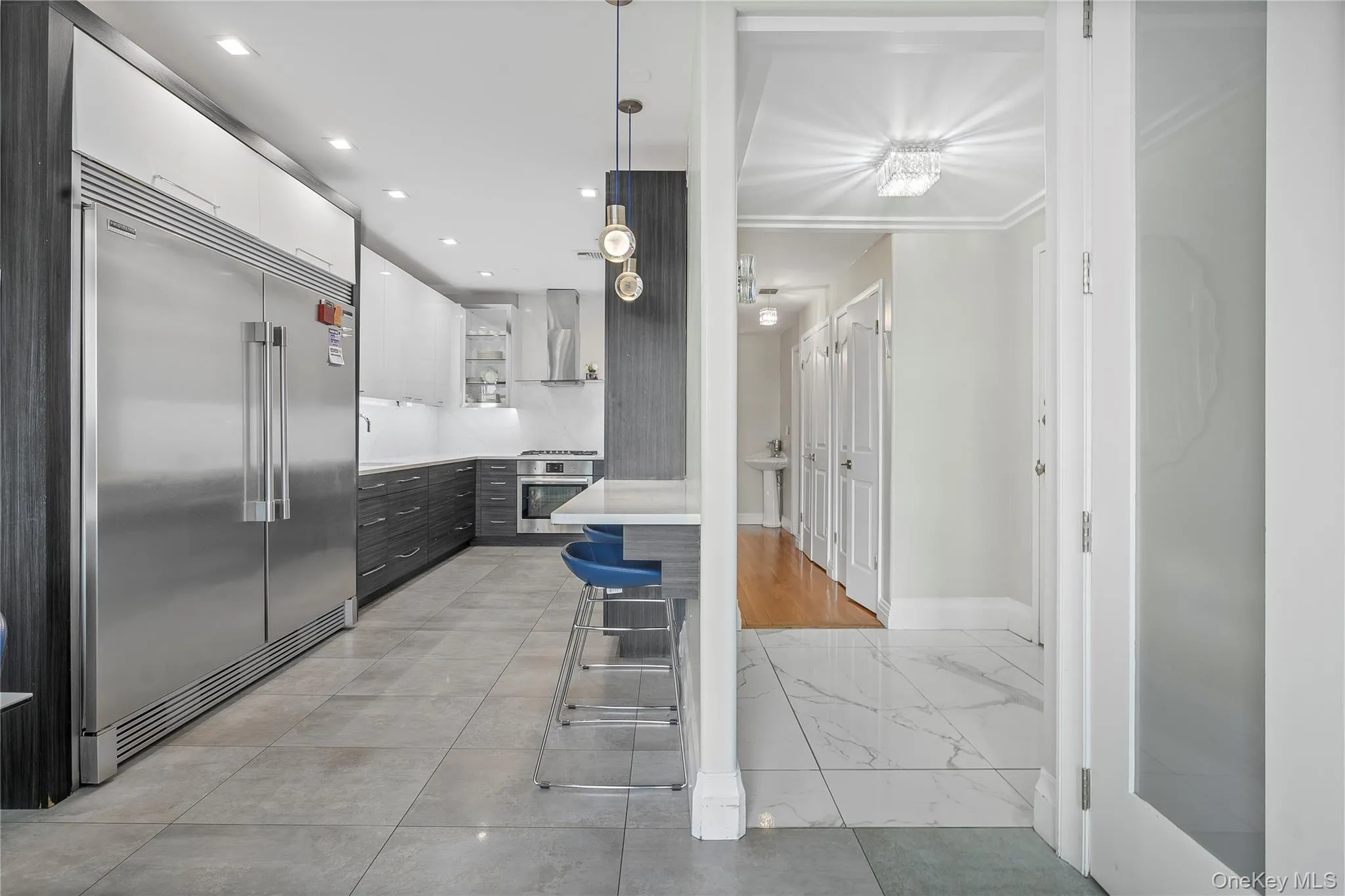555 Flushing Avenue, New York, NY, 4 Bedrooms Bedrooms, 6 Rooms Rooms,2 BathroomsBathrooms,Residential,For Rent,Flushing,0,1019510 555 Flushing Avenue, New York, NY, 4 Bedrooms Bedrooms, 6 Rooms Rooms,2 BathroomsBathrooms,Residential,For Rent,Flushing,0,1019510
