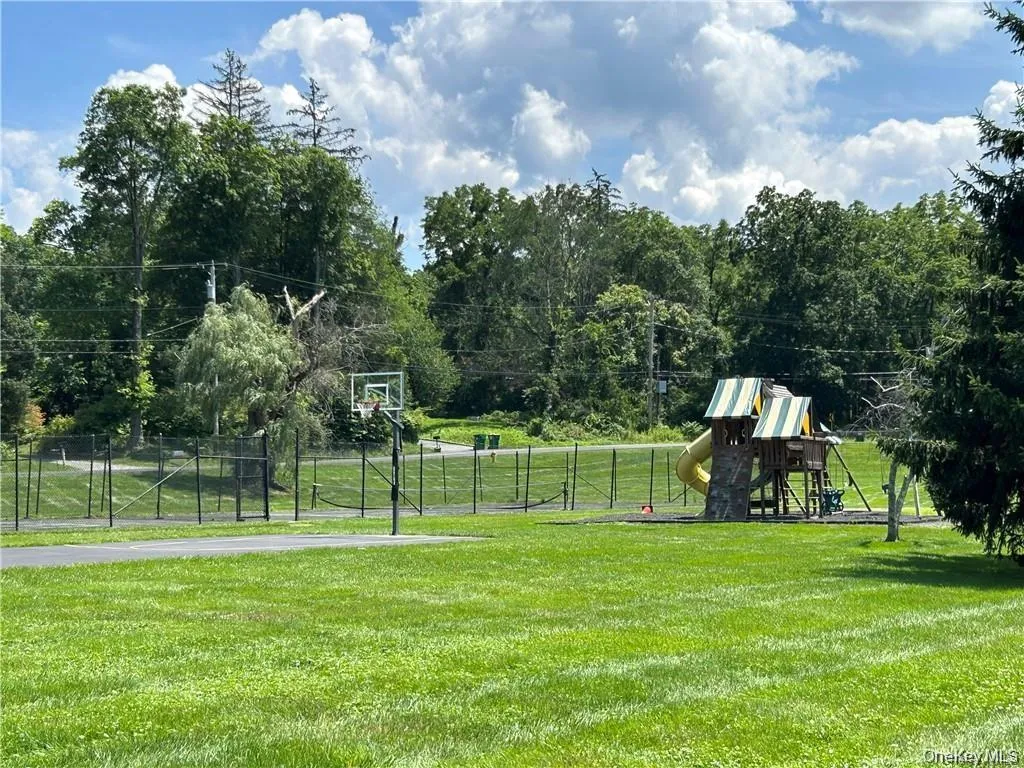 19F White Gate Drive, Wappinger, NY, 1 Bedroom Bedrooms, 1 Room Rooms,1 BathroomBathrooms,Residential,For Rent,White Gate,0,1019517 19F White Gate Drive, Wappinger, NY, 1 Bedroom Bedrooms, 1 Room Rooms,1 BathroomBathrooms,Residential,For Rent,White Gate,0,1019517