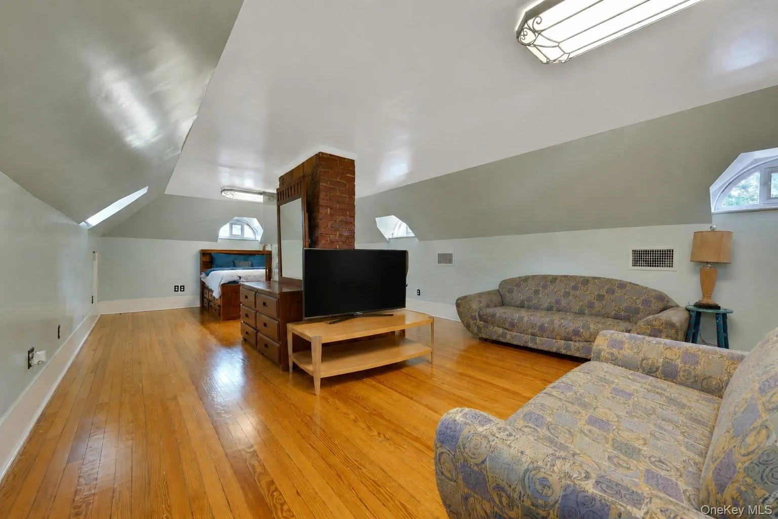 514 Esplanade, Pelham, NY, 4 Bedrooms Bedrooms, 11 Rooms Rooms,4 BathroomsBathrooms,Residential,For Rent,Esplanade,0,1019519 514 Esplanade, Pelham, NY, 4 Bedrooms Bedrooms, 11 Rooms Rooms,4 BathroomsBathrooms,Residential,For Rent,Esplanade,0,1019519