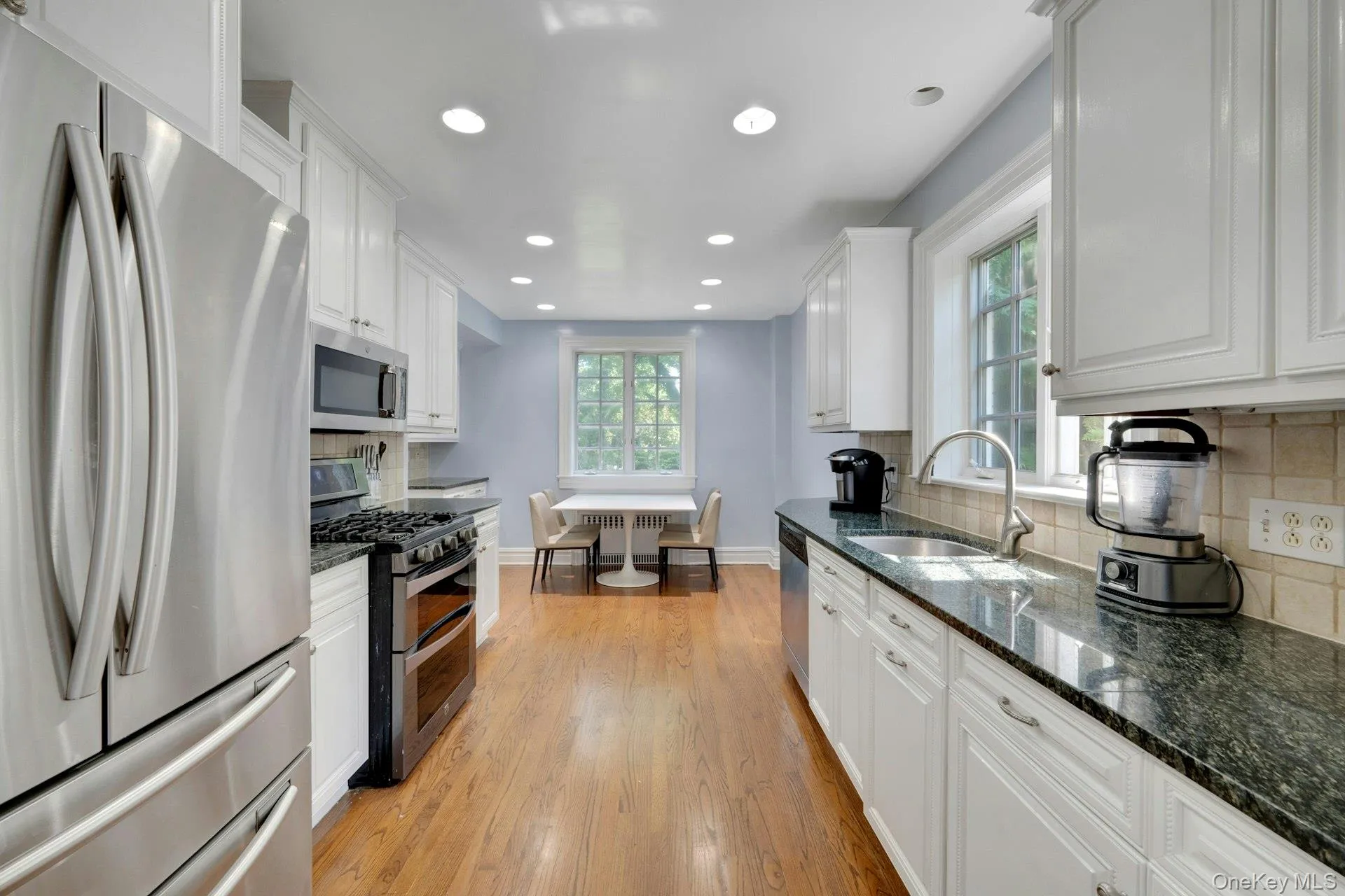 514 Esplanade, Pelham, NY, 4 Bedrooms Bedrooms, 11 Rooms Rooms,4 BathroomsBathrooms,Residential,For Rent,Esplanade,0,1019519 514 Esplanade, Pelham, NY, 4 Bedrooms Bedrooms, 11 Rooms Rooms,4 BathroomsBathrooms,Residential,For Rent,Esplanade,0,1019519