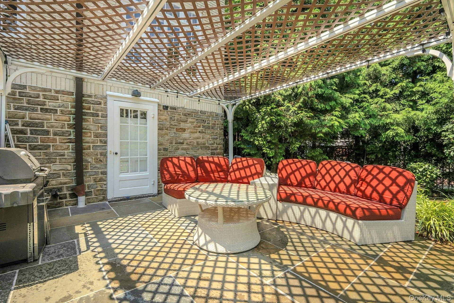 514 Esplanade, Pelham, NY, 4 Bedrooms Bedrooms, 11 Rooms Rooms,4 BathroomsBathrooms,Residential,For Rent,Esplanade,0,1019519 514 Esplanade, Pelham, NY, 4 Bedrooms Bedrooms, 11 Rooms Rooms,4 BathroomsBathrooms,Residential,For Rent,Esplanade,0,1019519